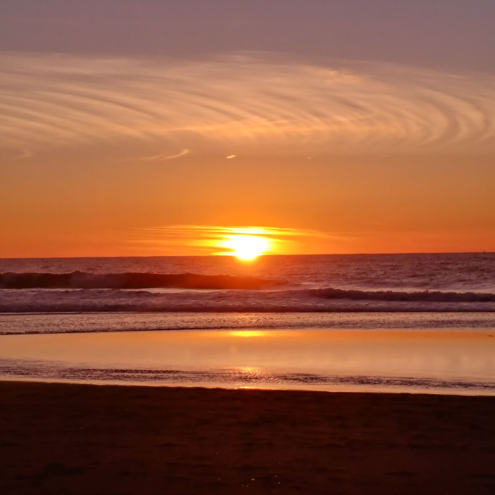 LG V20 sample photo. Sunset, beach, coast photography