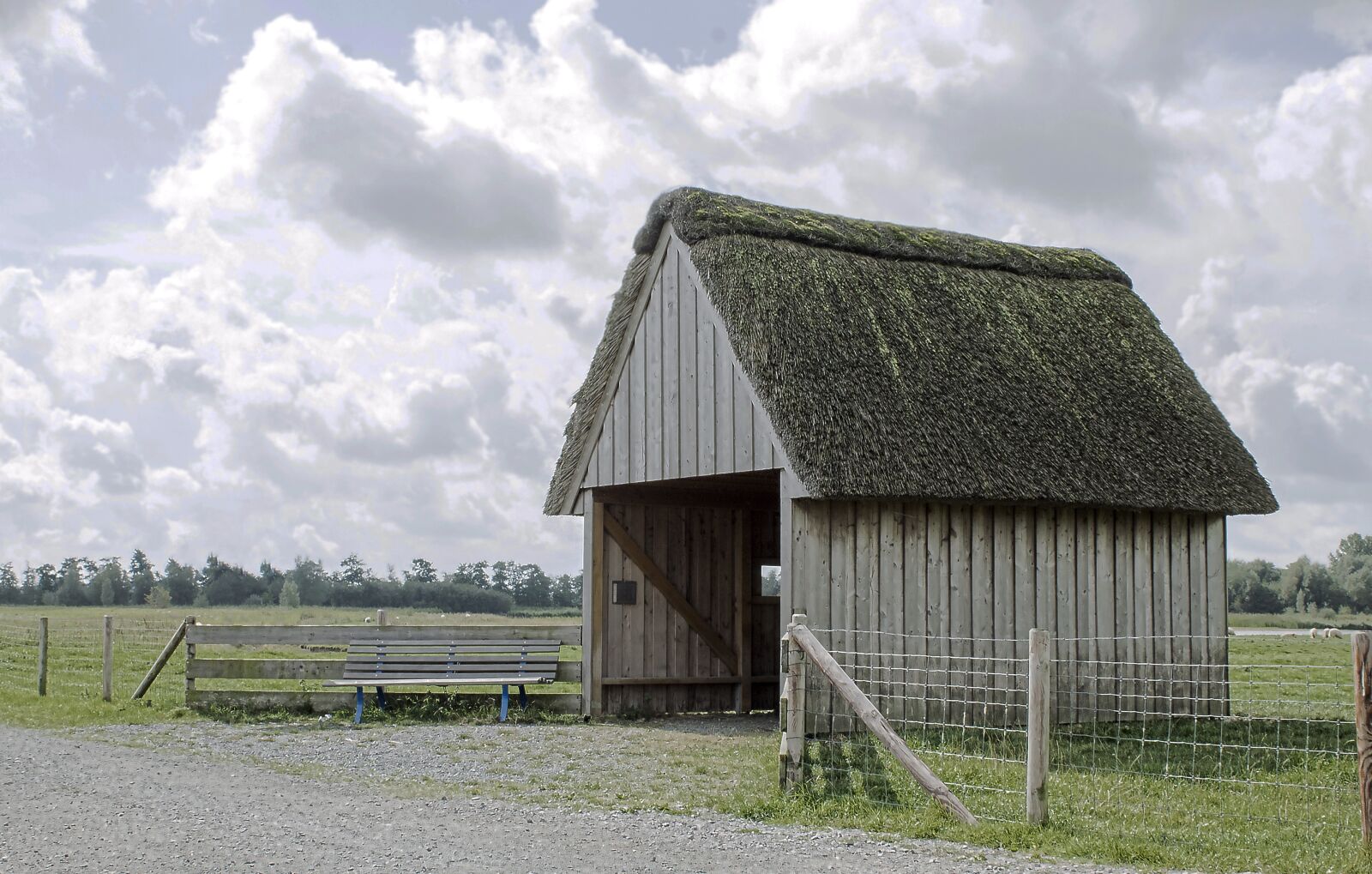 Canon EOS 1100D (EOS Rebel T3 / EOS Kiss X50) sample photo. Hut, landscape, meadow photography