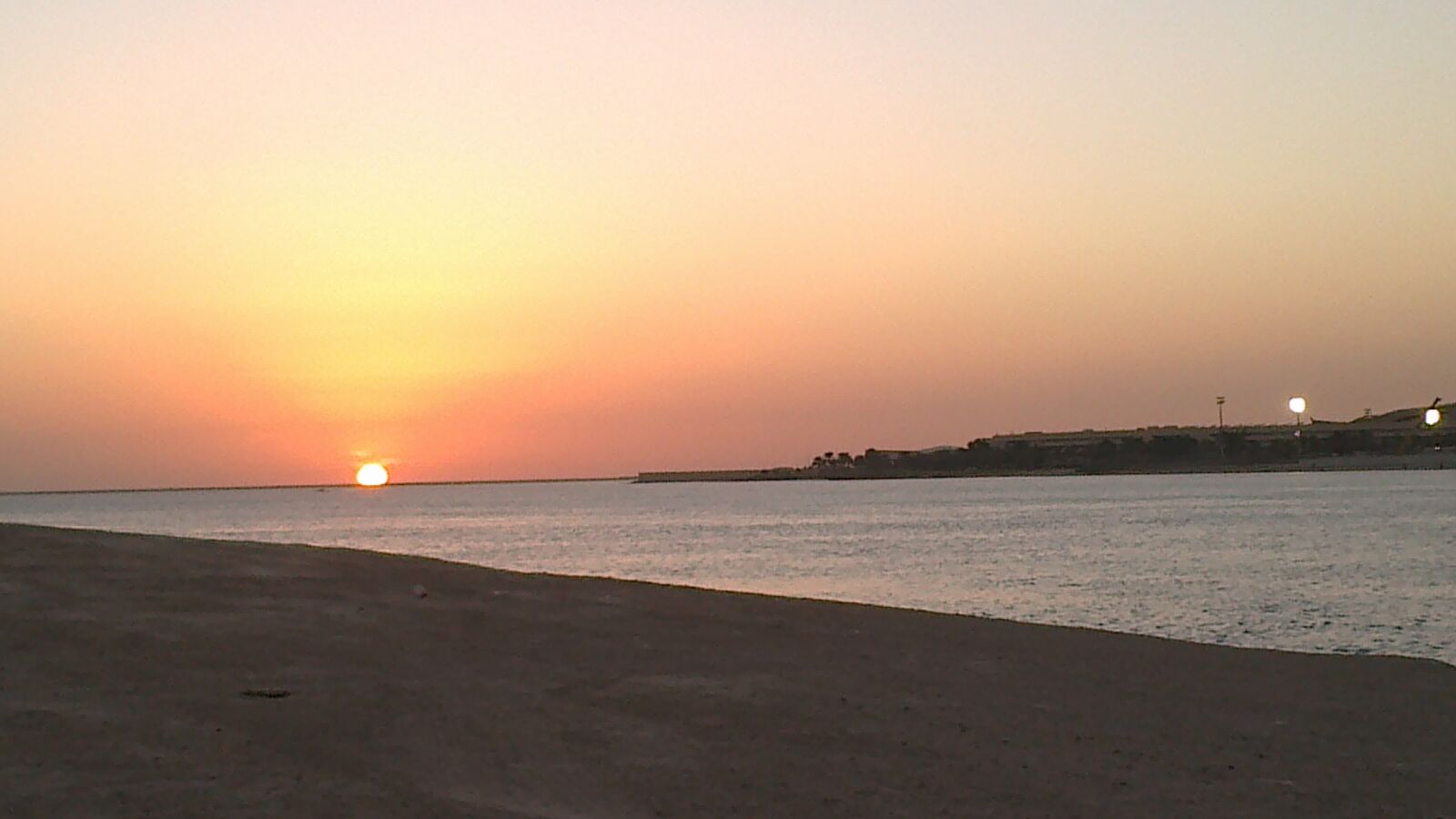 Nokia 500 sample photo. Abu, dhabi, corniche photography