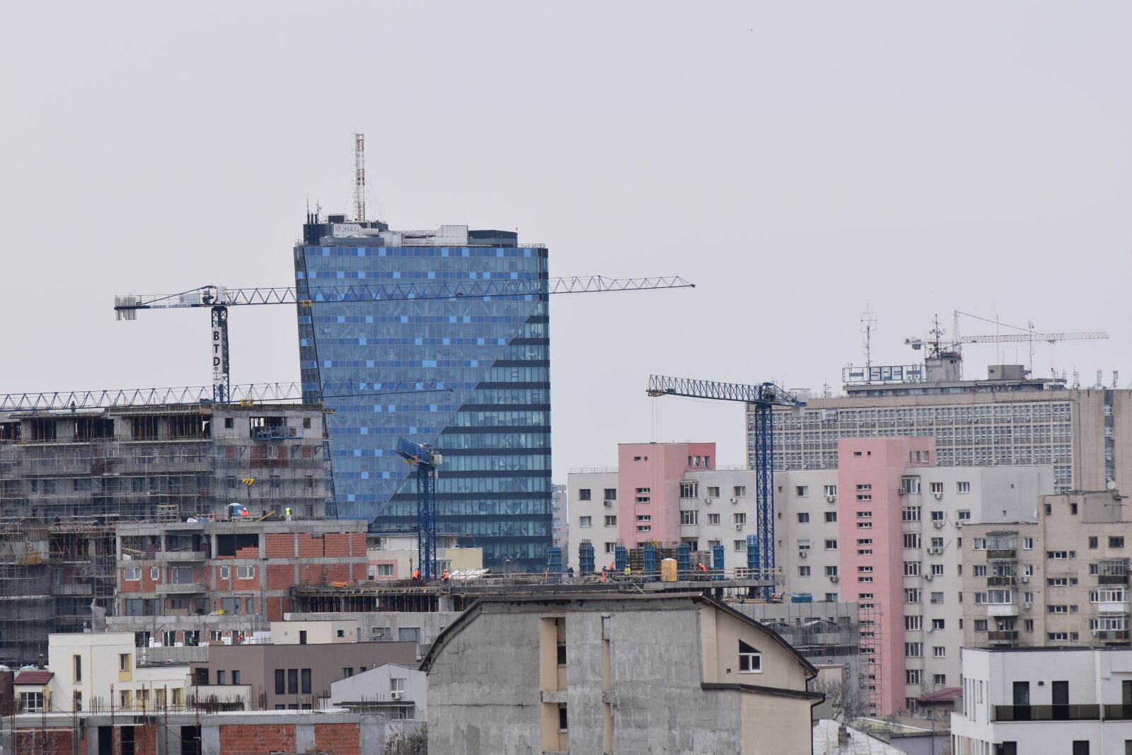 Nikon D5600 sample photo. Construction, bucharest, building photography