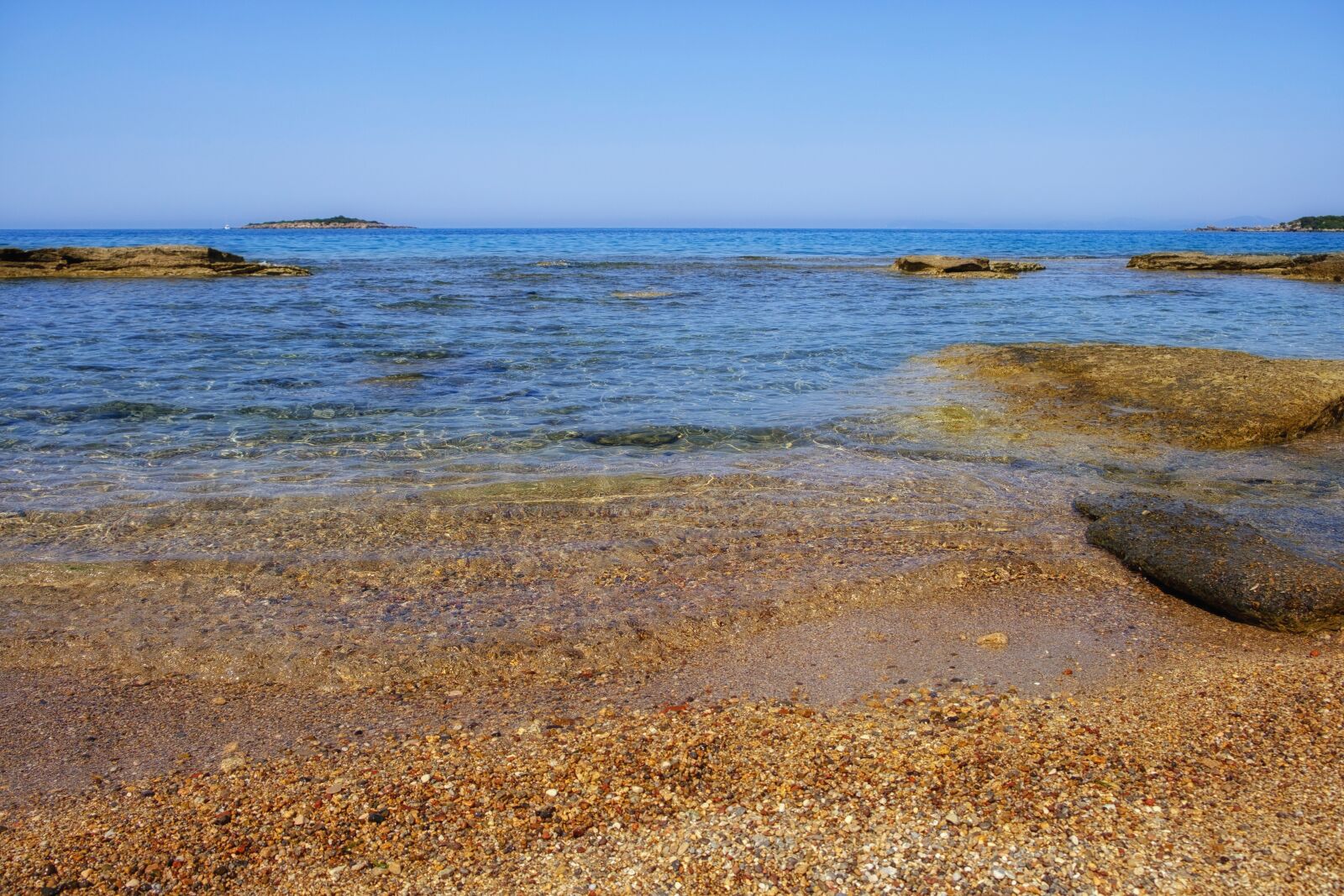 Fujifilm X-T2 sample photo. Beach, water, sea photography