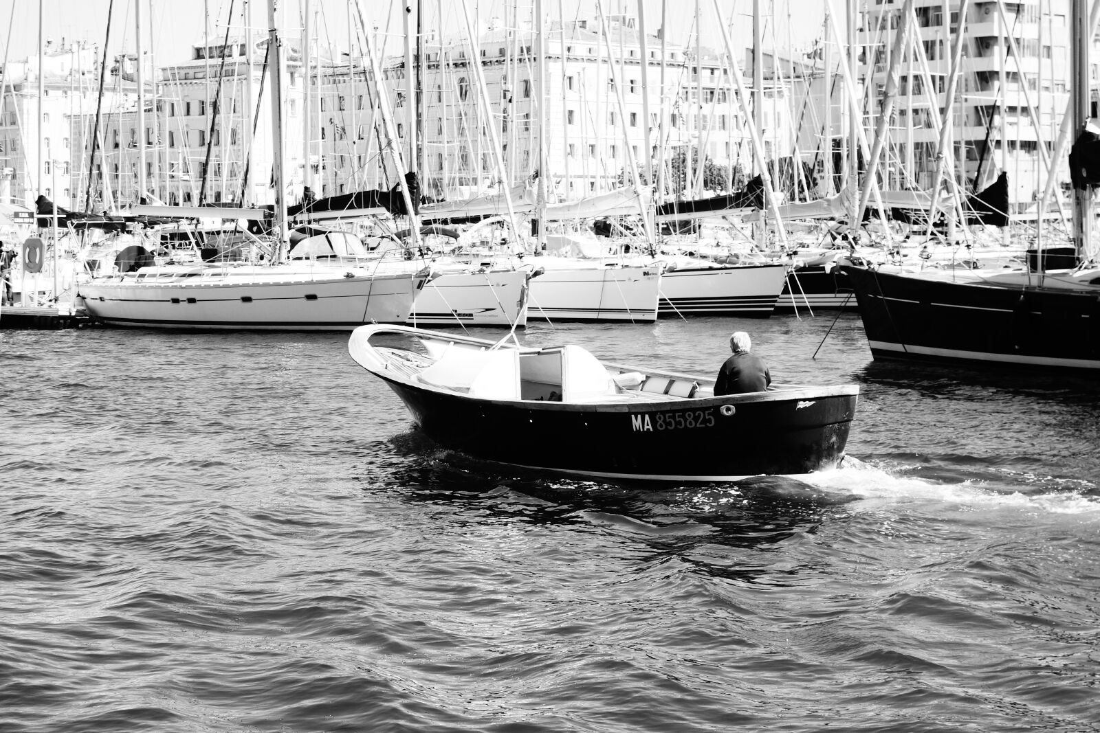 Sony Cyber-shot DSC-RX100 sample photo. Watercraft, transportation system, sea photography