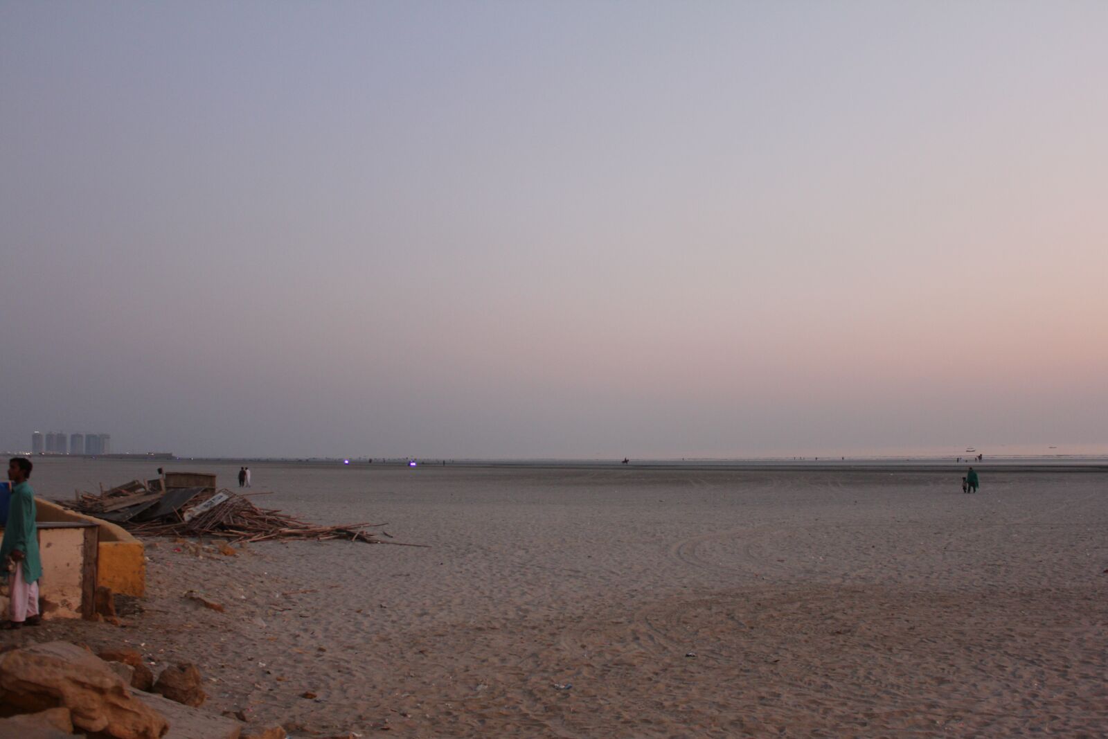 Canon EOS 550D (EOS Rebel T2i / EOS Kiss X4) sample photo. Sunset, beach, seaside photography