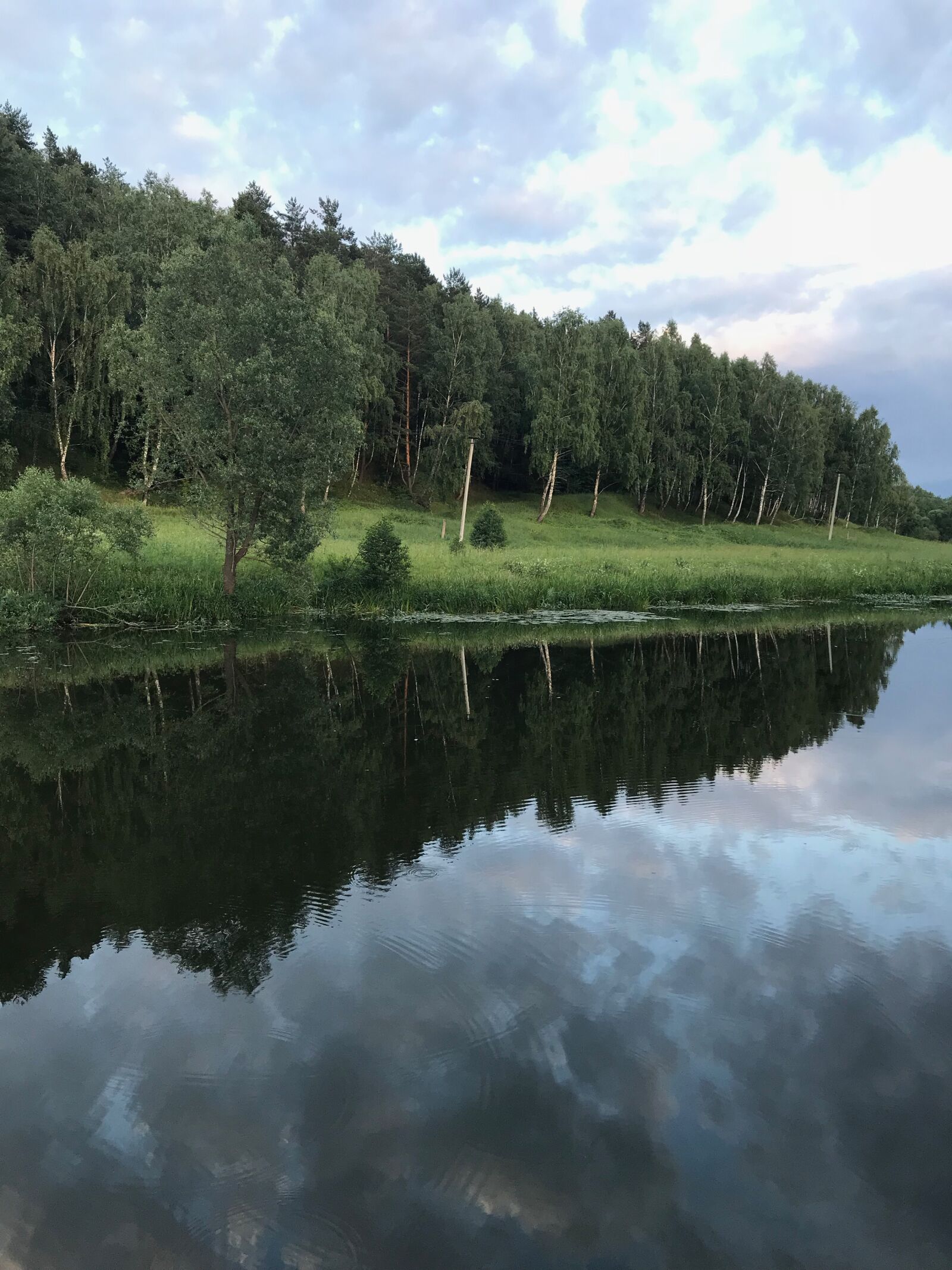 iPhone 7 Plus back dual camera 3.99mm f/1.8 sample photo. Water, lake, sea photography