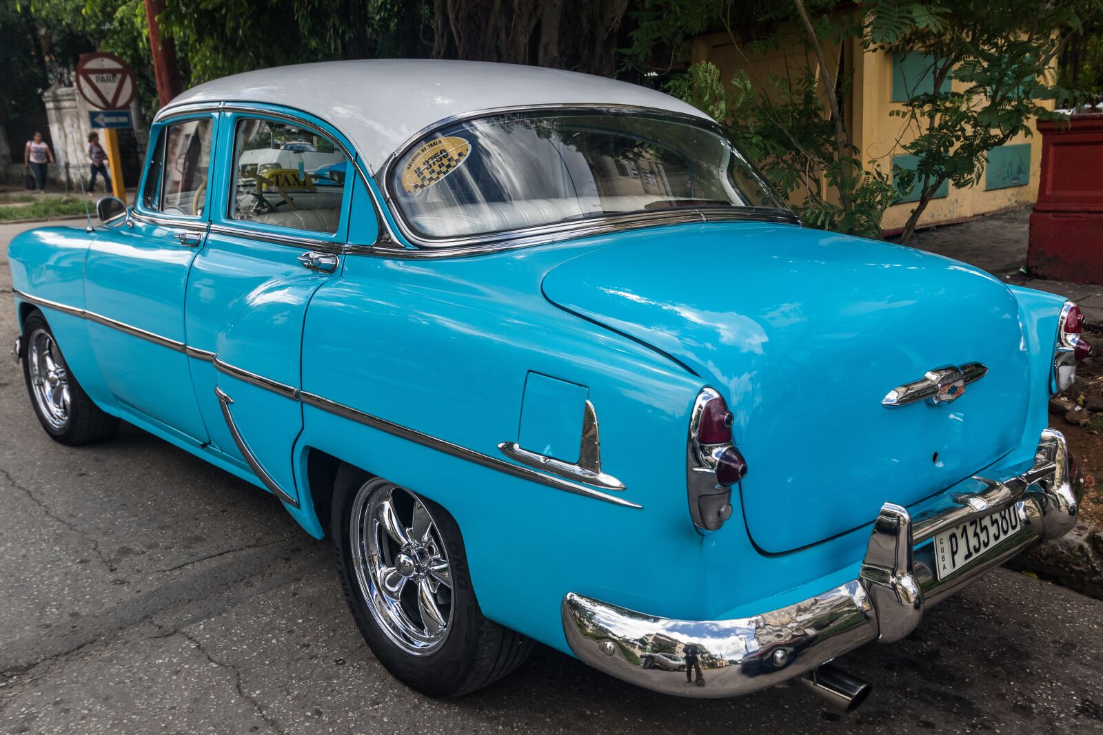 Canon EF-S 10-22mm F3.5-4.5 USM sample photo. Cuba, vedado, almendron photography