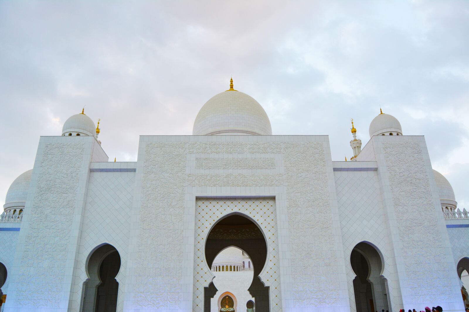 Nikon D5200 sample photo. Prayer, religion, white photography