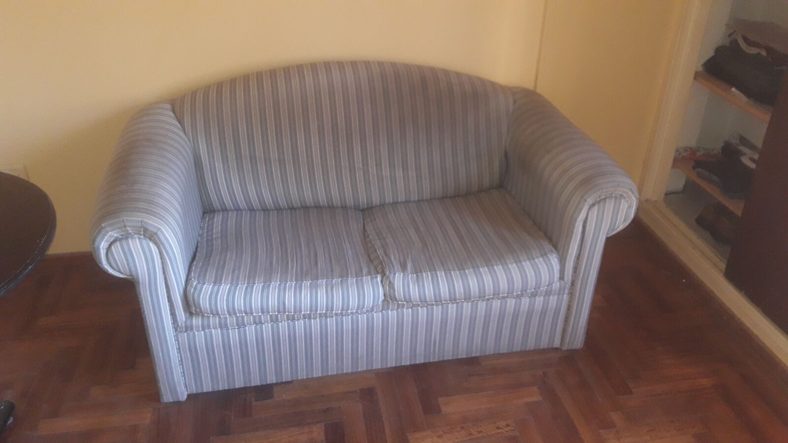Samsung Galaxy J7 Neo sample photo. Sofa, armchair, couch photography