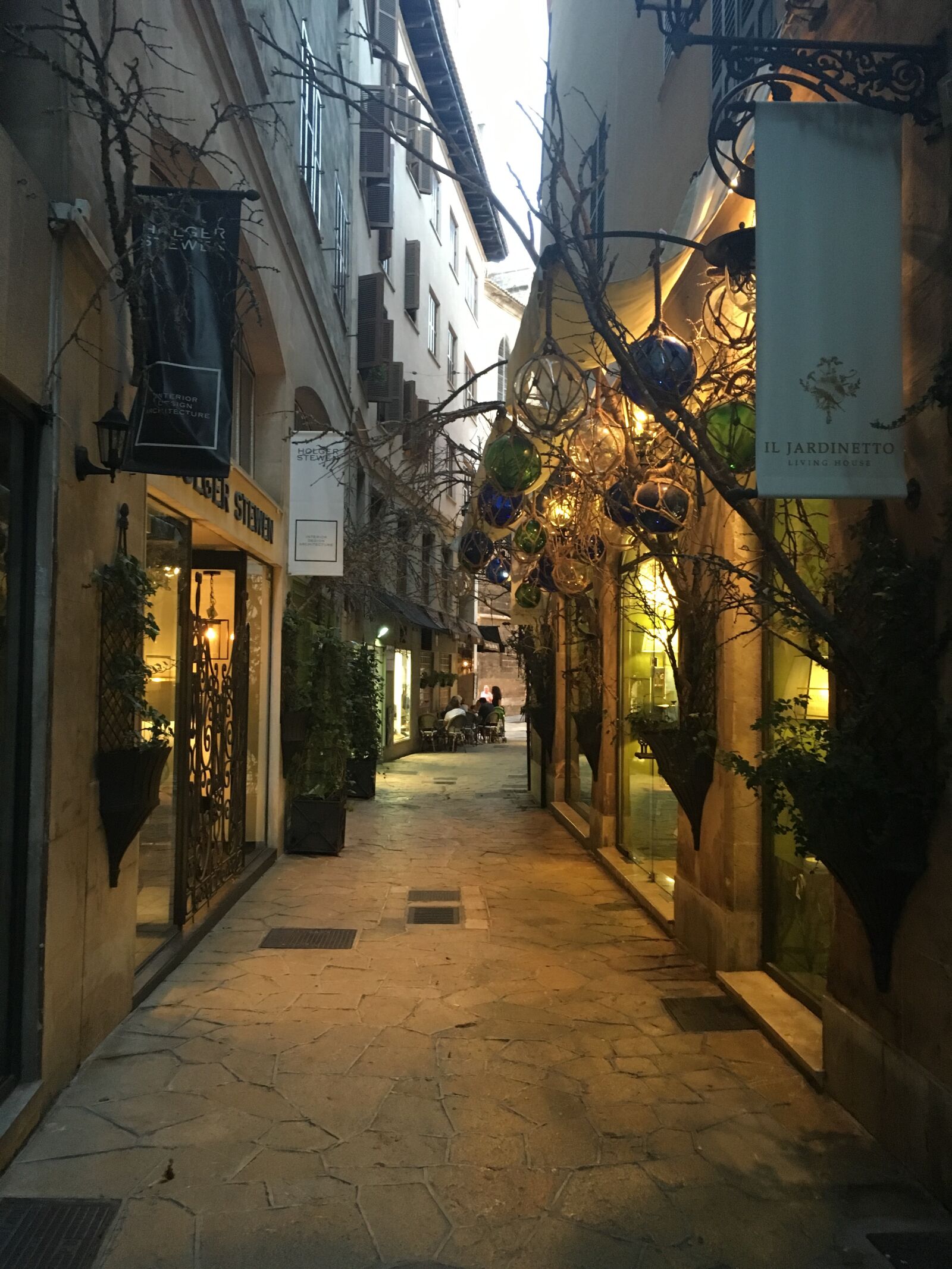 Apple iPhone 6s sample photo. Street, palma, mallorca photography