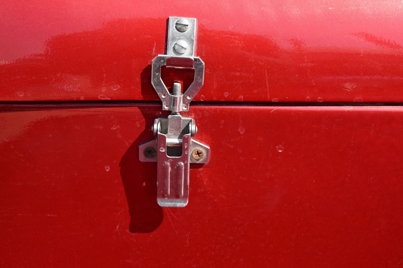 Nikon D5500 sample photo. Lock, catch, device, latch photography