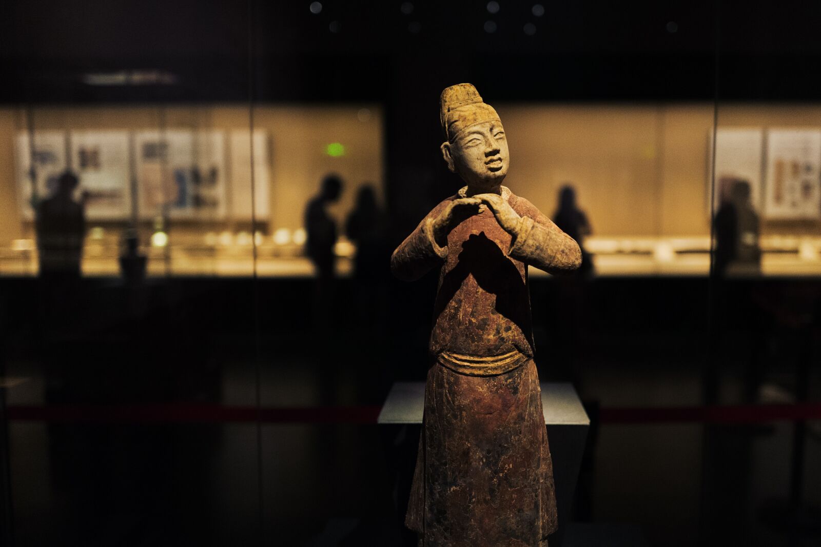 Leica Q (Typ 116) sample photo. Pottery figurine, soil products photography