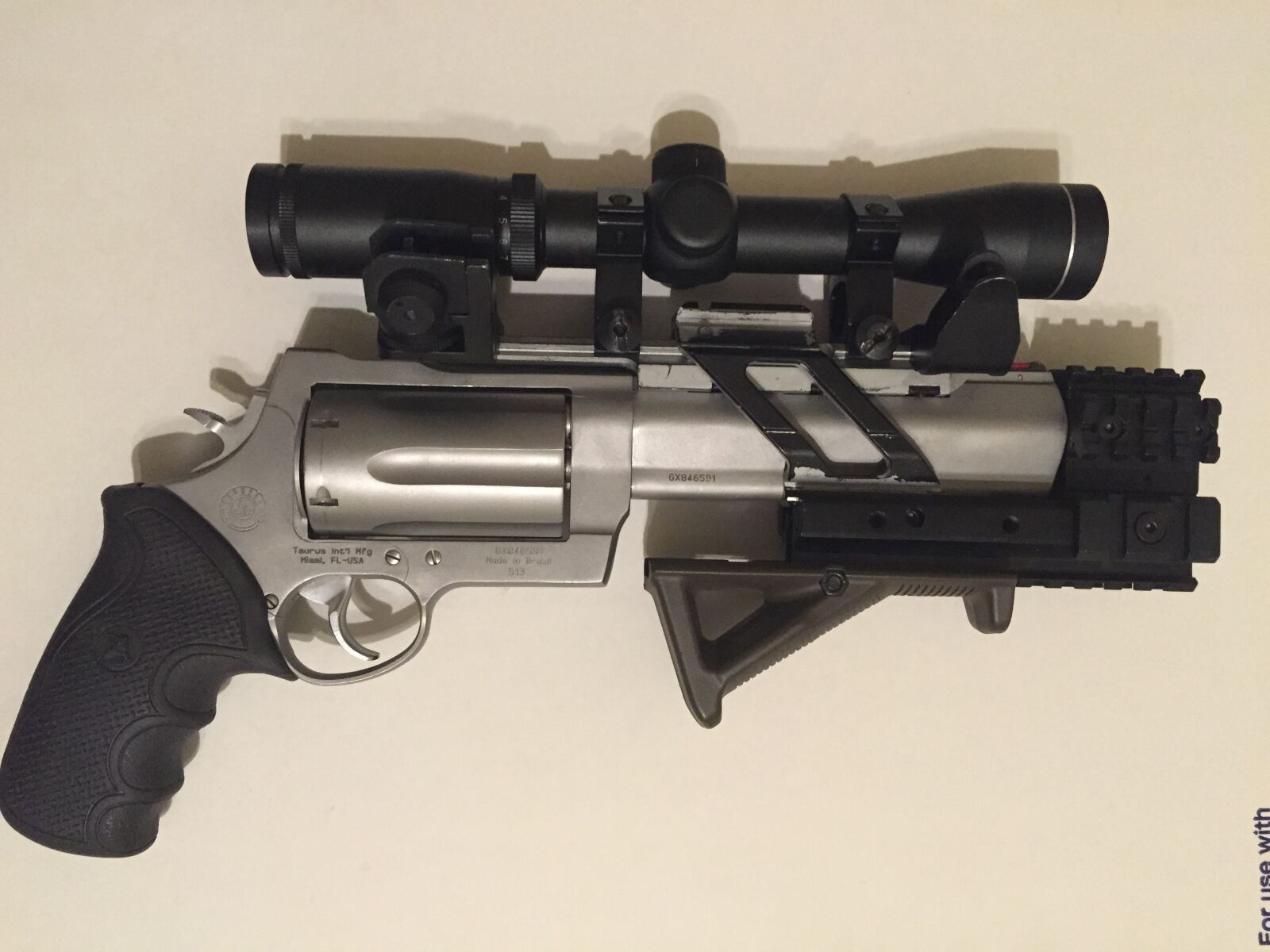 iPhone 6 back camera 4.15mm f/2.2 sample photo. Guns, weapon, dependweapon photography