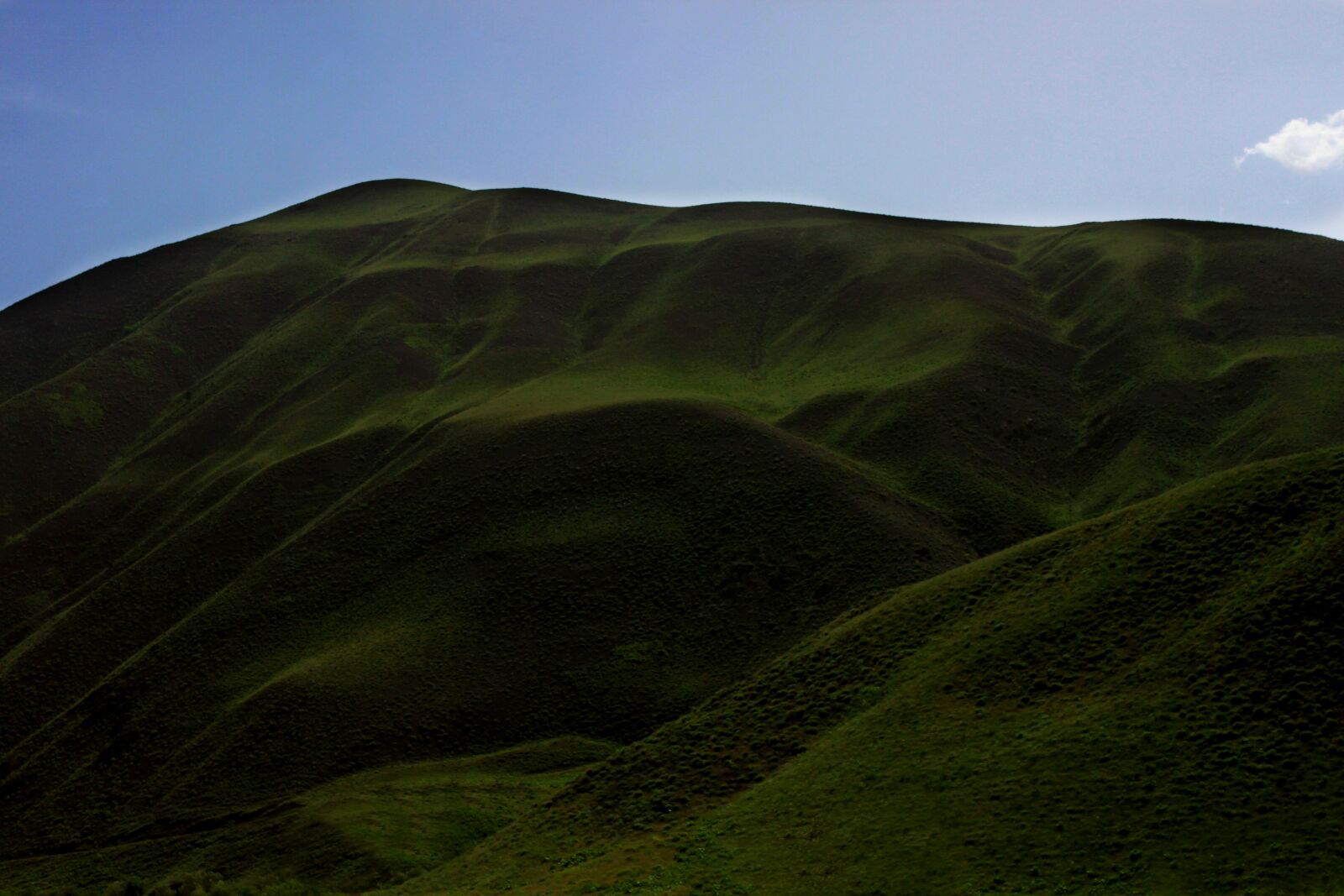 Canon EOS 500D (EOS Rebel T1i / EOS Kiss X3) sample photo. Nature, landscape, mountain photography