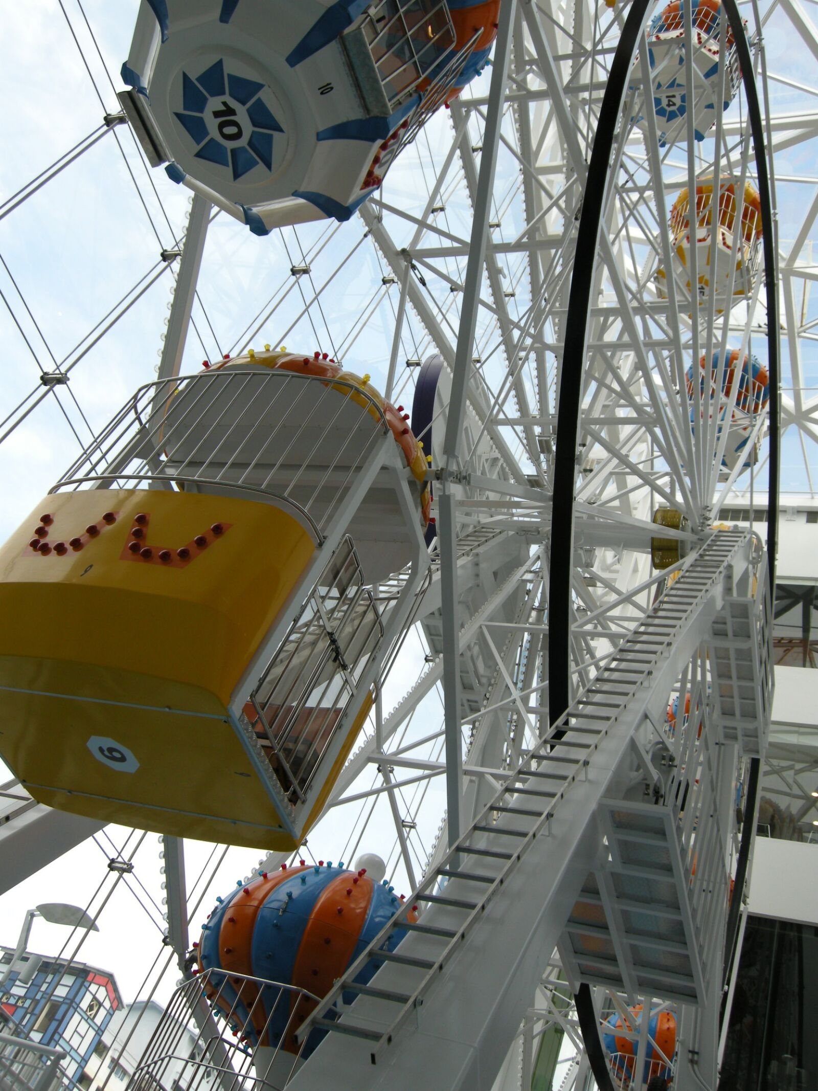 Nikon COOLPIX P5100 sample photo. Ferry wheel, wonderland, amusement photography