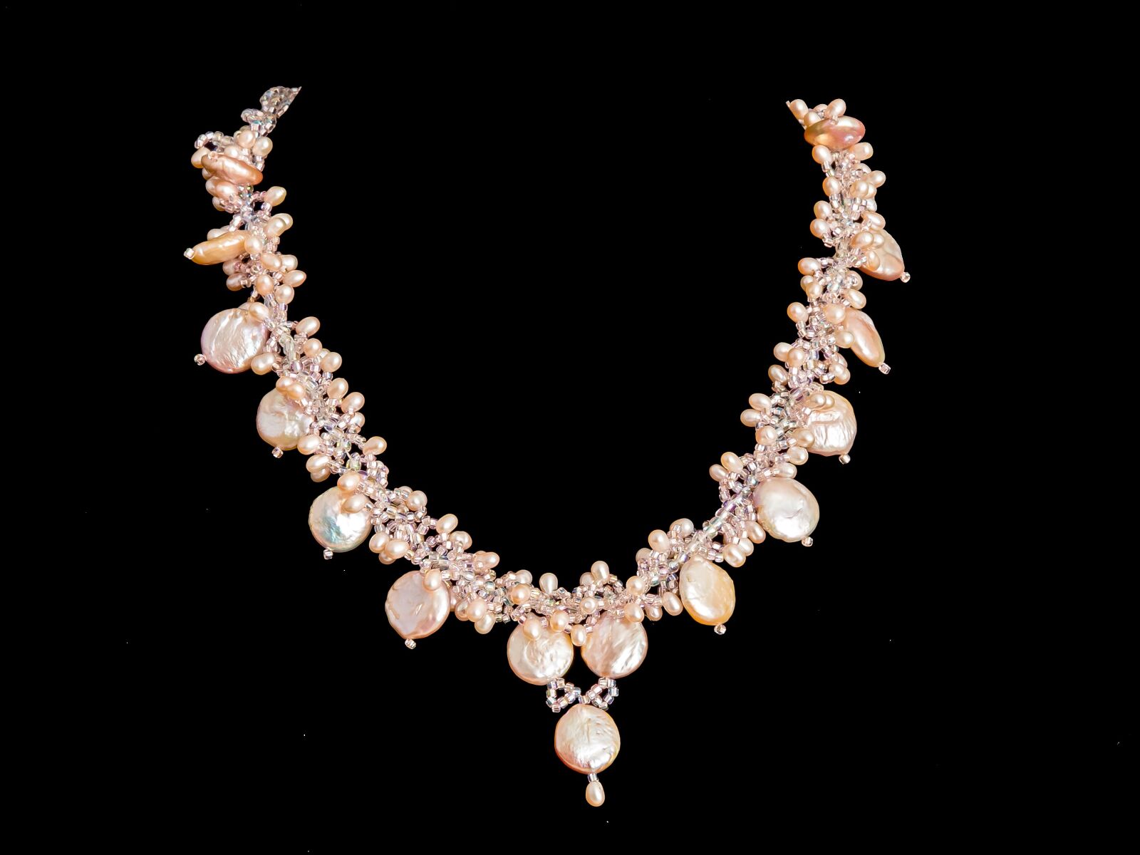 Canon EF 24-70mm F2.8L II USM sample photo. Necklace, pearl, jewelry photography