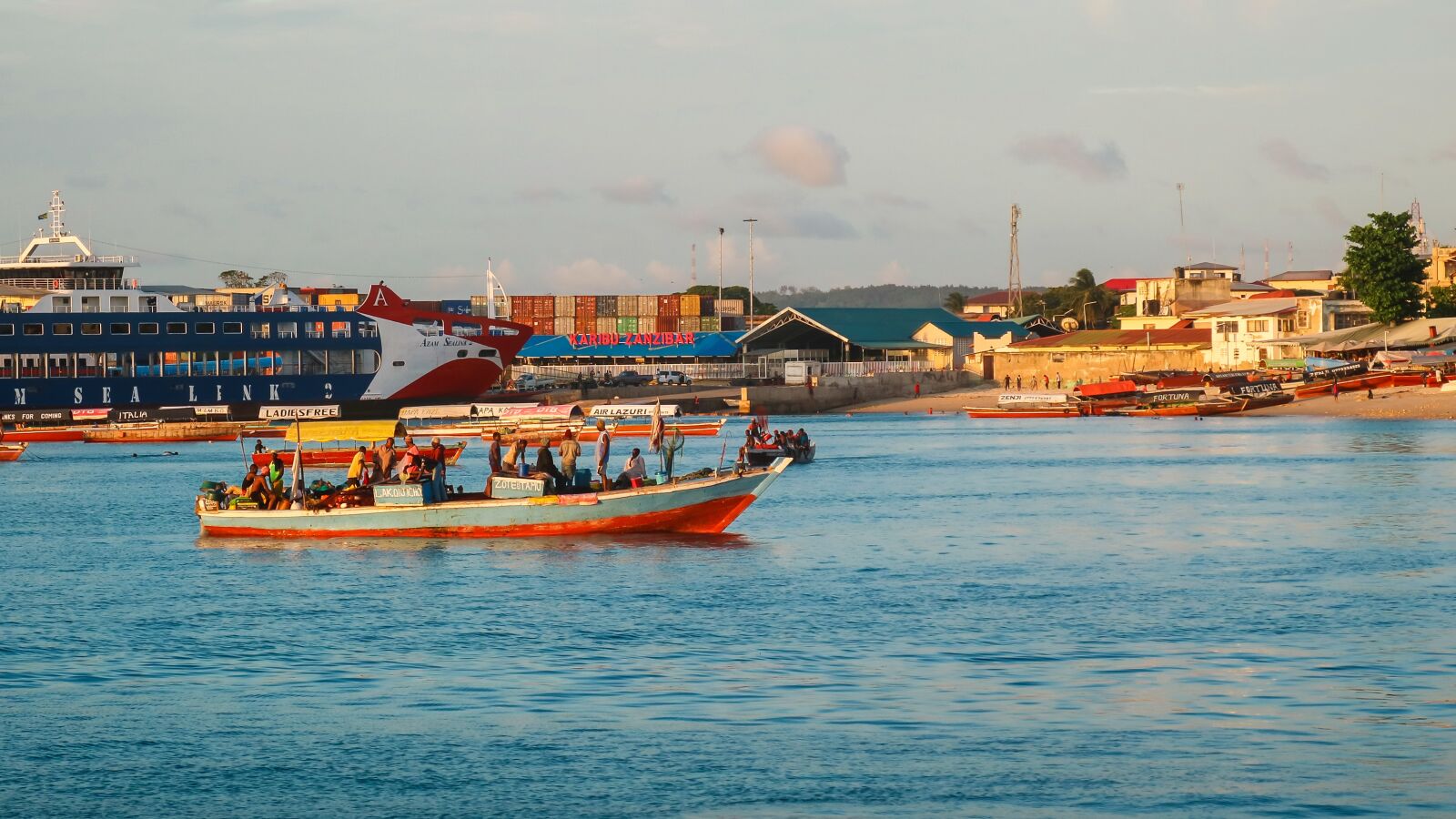Canon EOS M3 sample photo. Zanzibar, stone town, tanzania photography