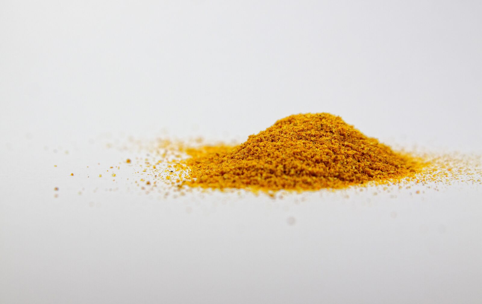 Canon EOS 50D sample photo. Turmeric, spice, curry photography