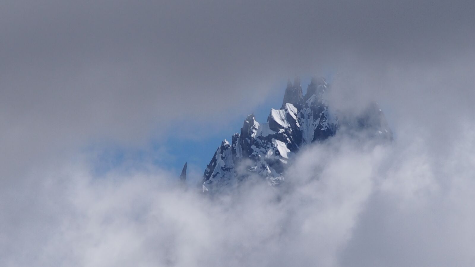 Olympus OM-D E-M5 sample photo. Chamonix, france, landscape photography