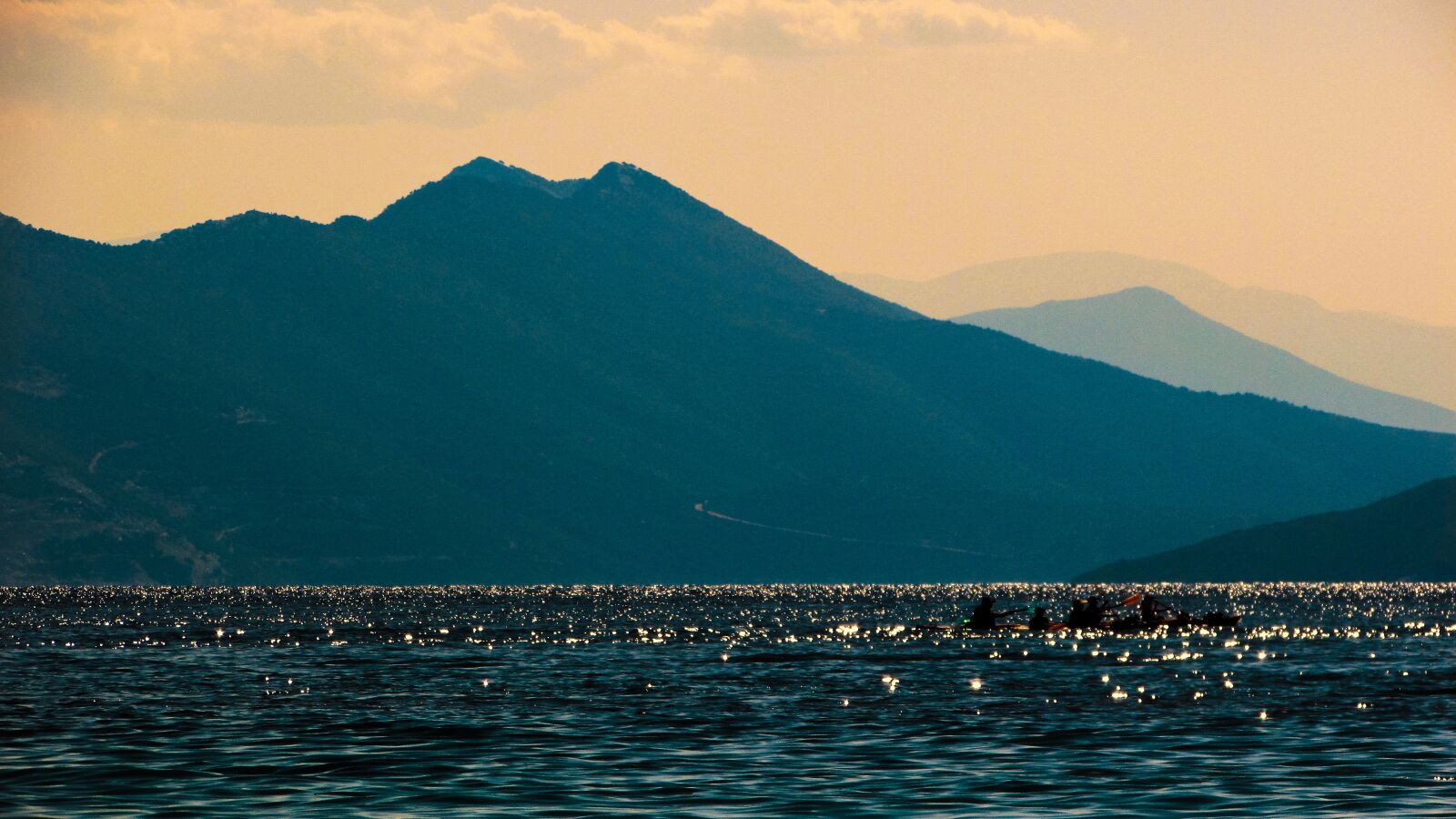 Canon PowerShot SX400 IS sample photo. Afternoon, sea, mountains photography