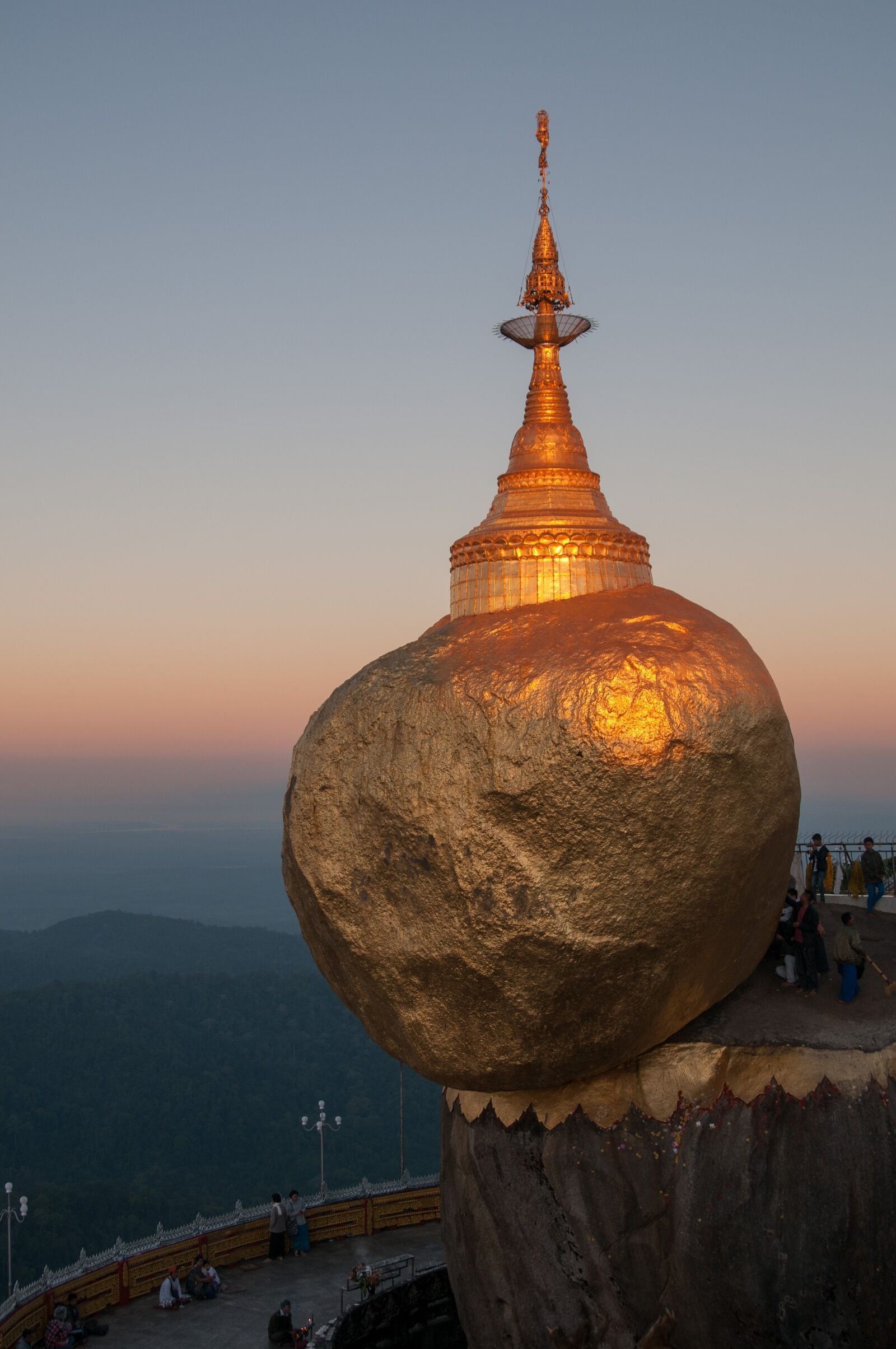 Nikon D300 sample photo. Myanmar, pagoda, trip photography
