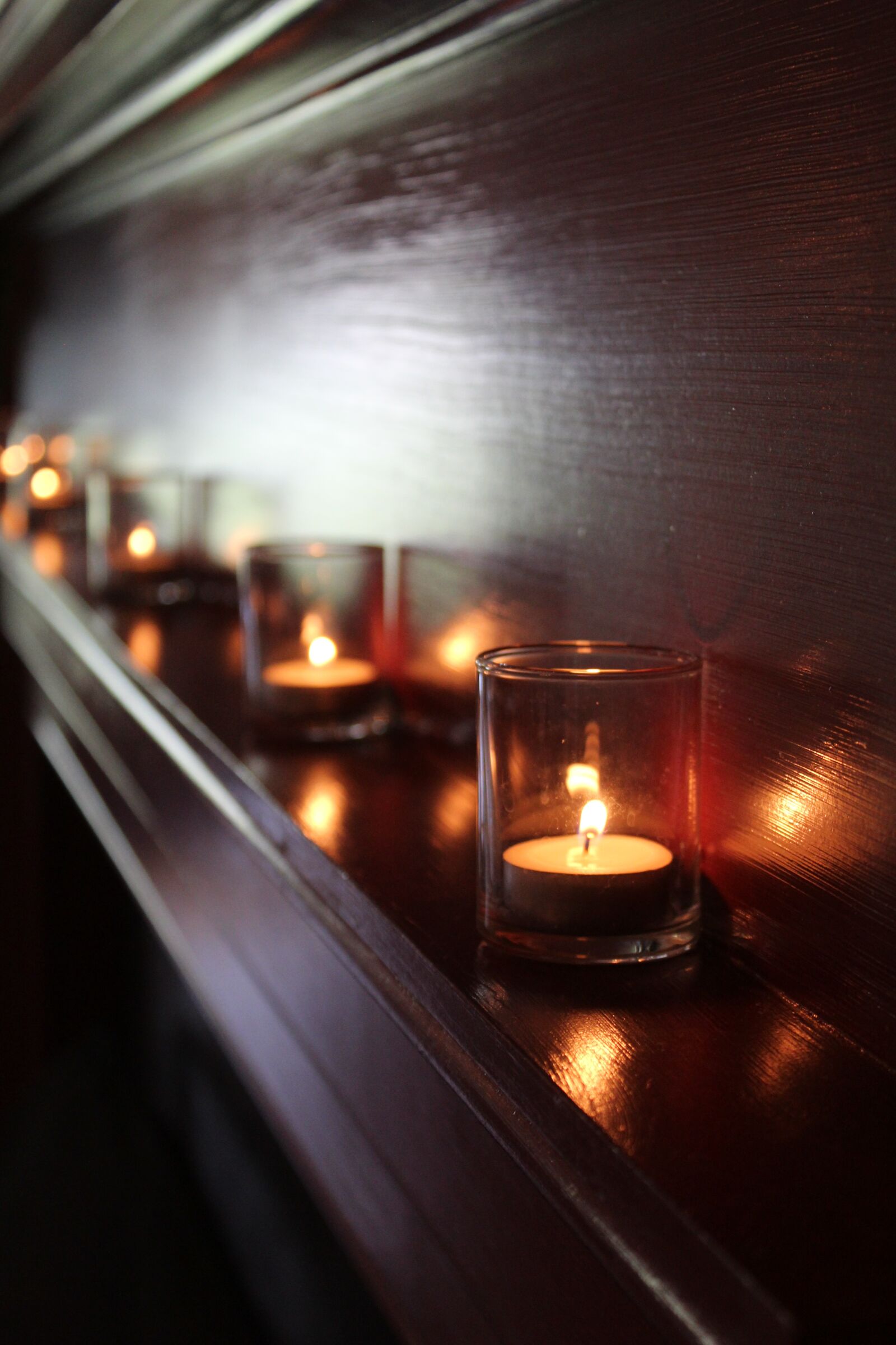 Canon EOS 1300D (EOS Rebel T6 / EOS Kiss X80) sample photo. Candles, candle, light photography