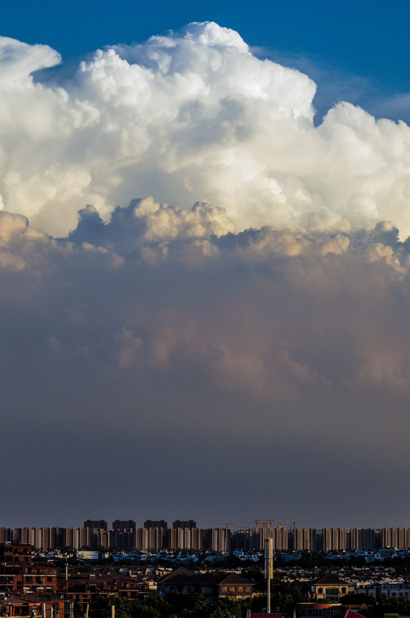 Nikon D90 sample photo. Blue sky, white cloud photography