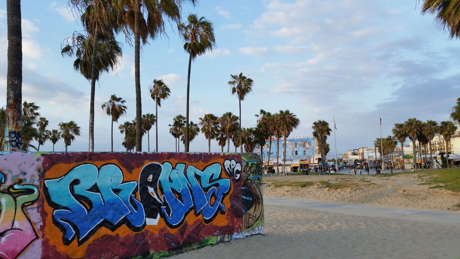 Samsung Galaxy S5 sample photo. Venice beach, beach, graffiti photography