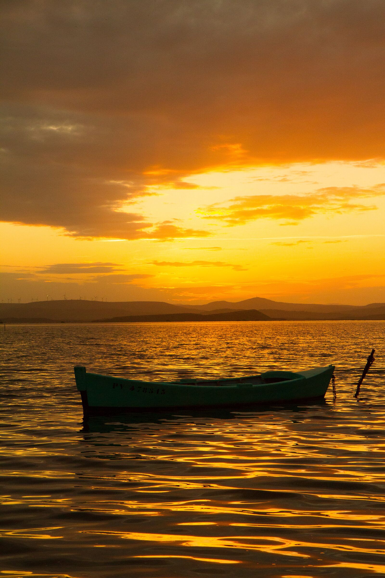 Canon EOS 7D sample photo. Boat, sunset, pond photography