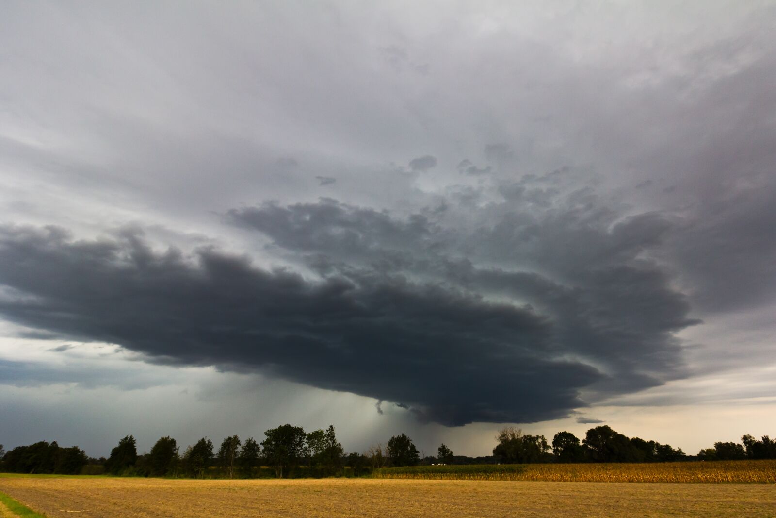 Canon EOS 60D + Canon EF-S 10-18mm F4.5–5.6 IS STM sample photo. Thunderstorm, storm, meteorology photography