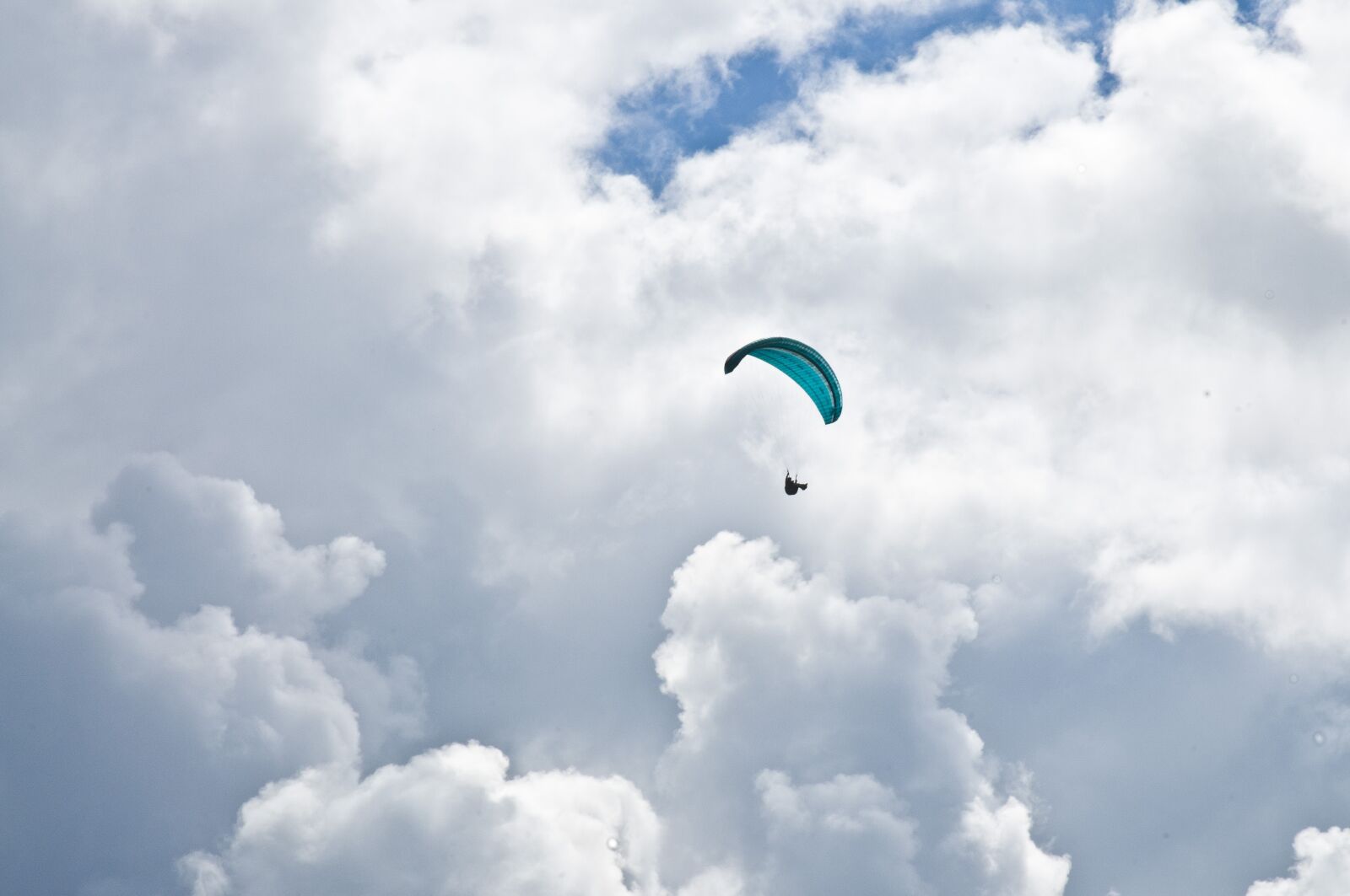 Nikon D300 sample photo. Paraglider, air, clouds photography