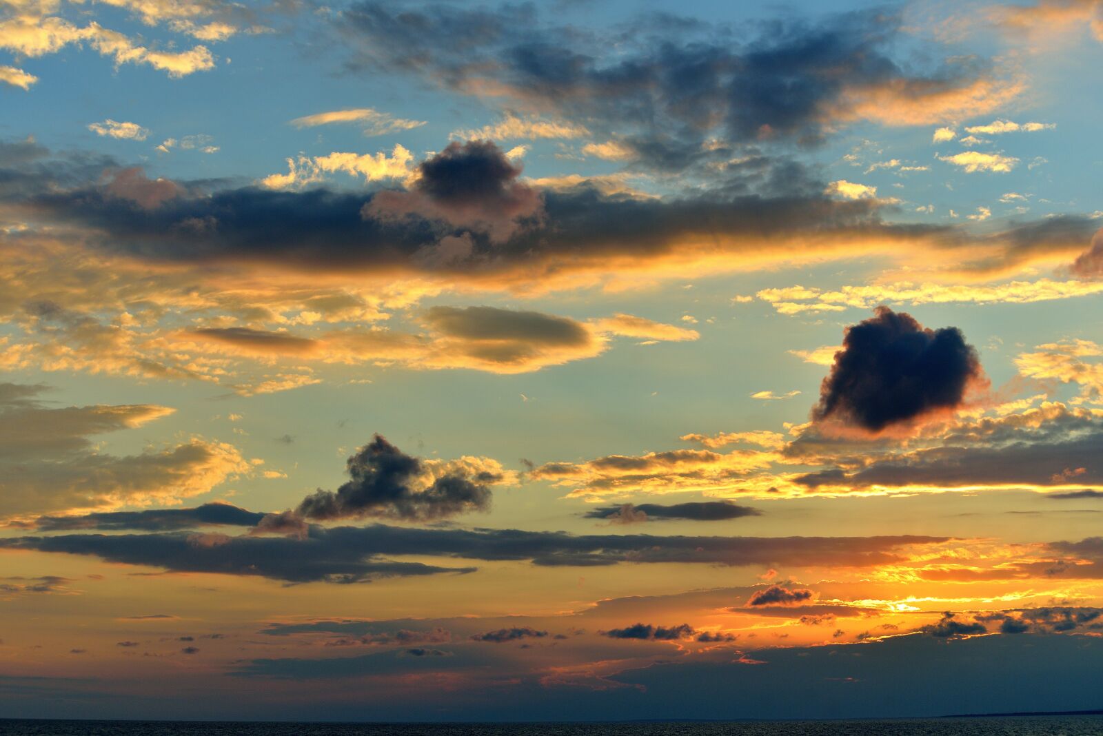 Nikon D800 sample photo. Sky, sunset, evening photography