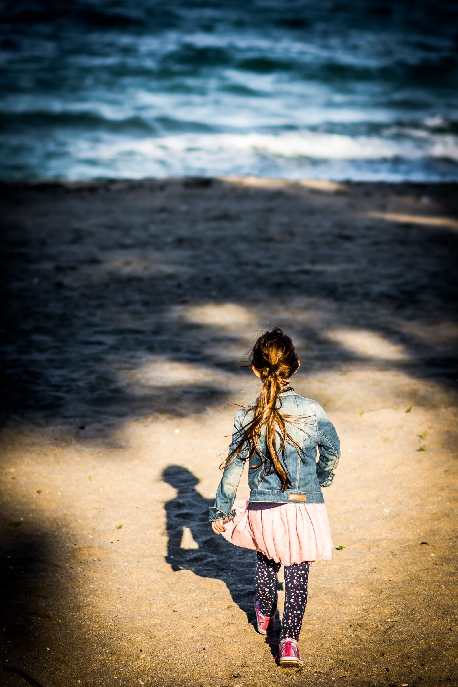 Nikon D7200 sample photo. Shadows, sea, beach photography