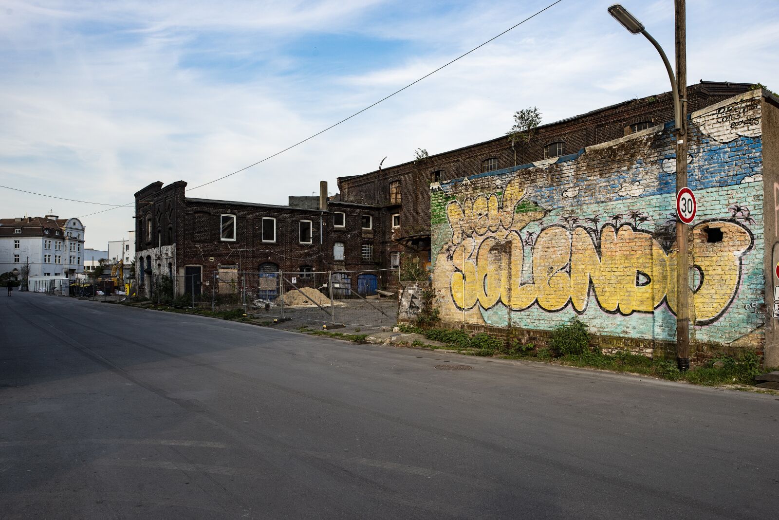 Nikon D800 sample photo. Dortmund, port, graffiti photography