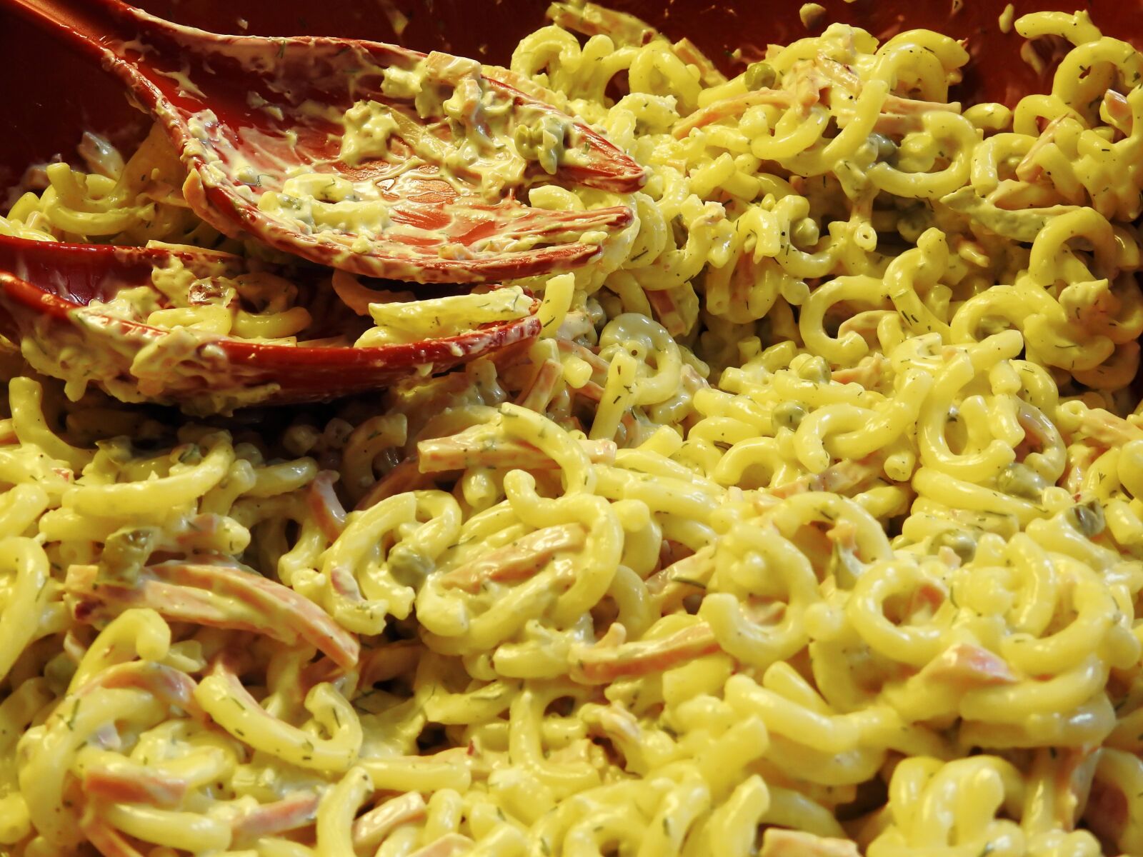 Nikon Coolpix P900 sample photo. Salad, pasta salad, noodle photography