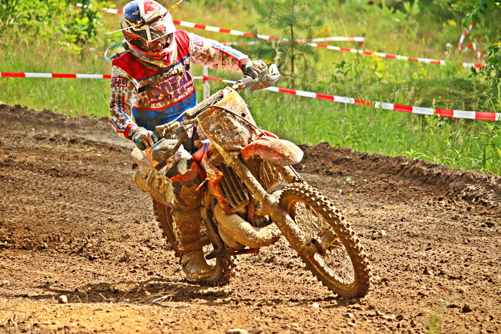 Canon EOS 100D (EOS Rebel SL1 / EOS Kiss X7) sample photo. Enduro, sport, motocross photography
