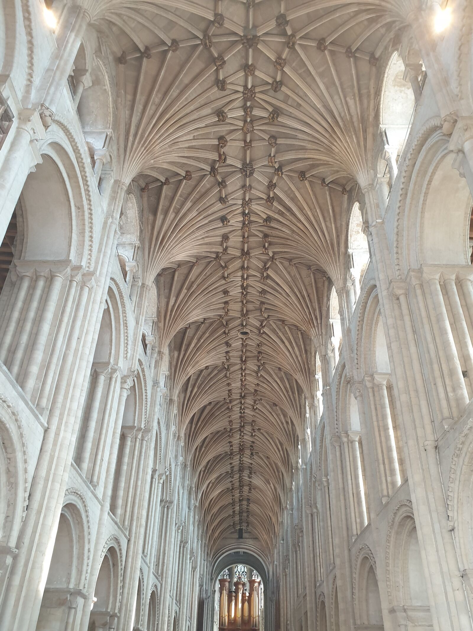 Samsung Galaxy S9 sample photo. Norwich, norfolk, cathedral photography