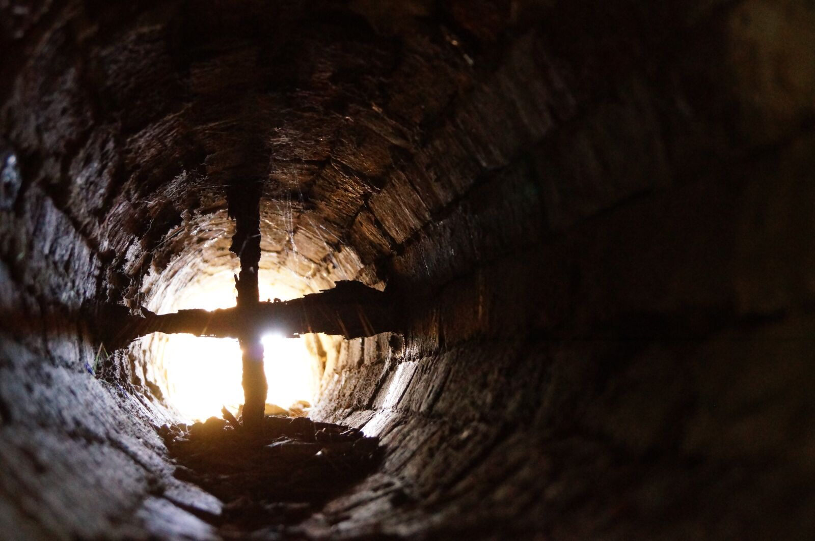 Sony SLT-A57 sample photo. Mine shaft, vent, shaft photography