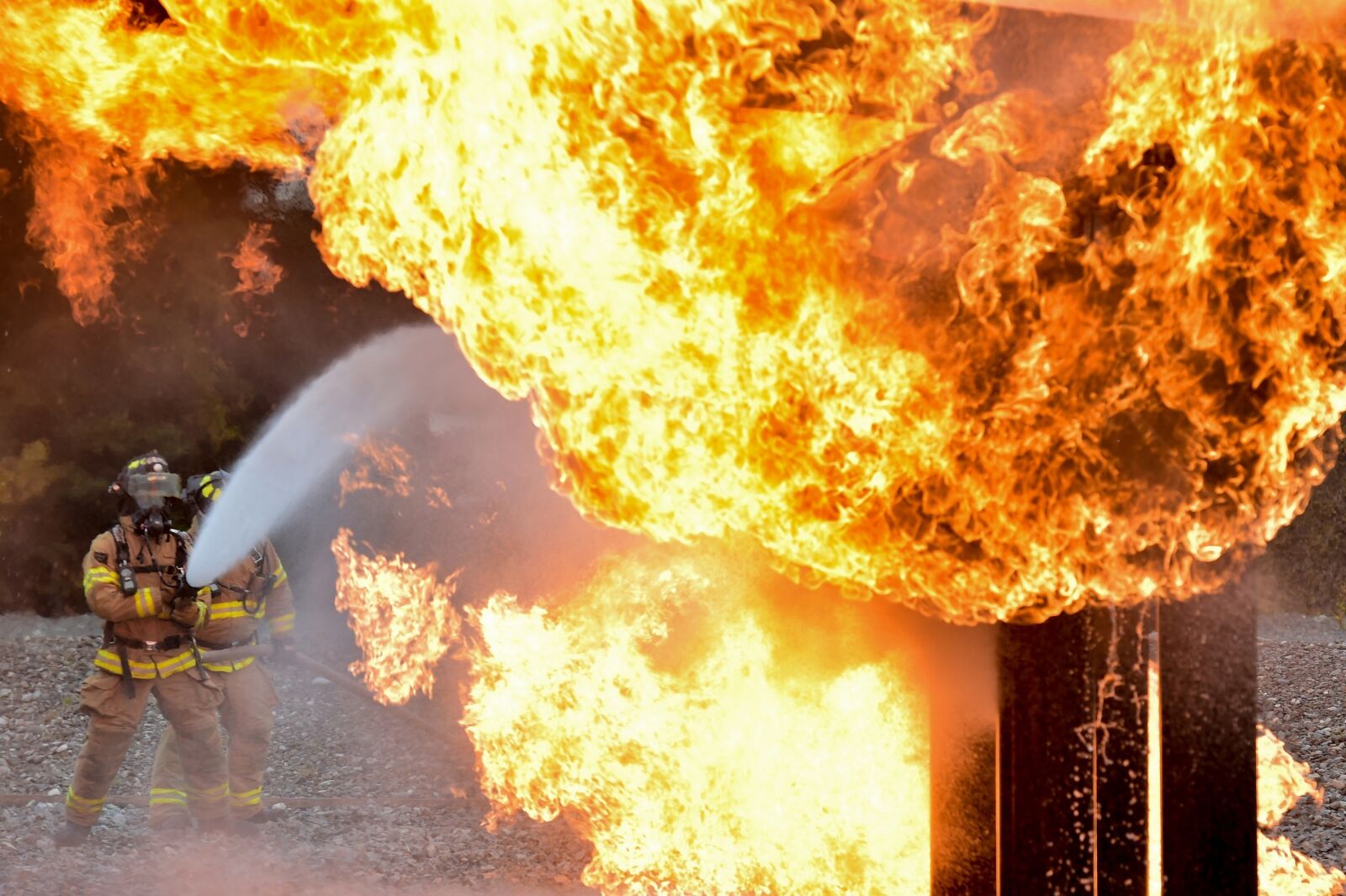 Nikon D4S sample photo. Firefighters, training, live photography