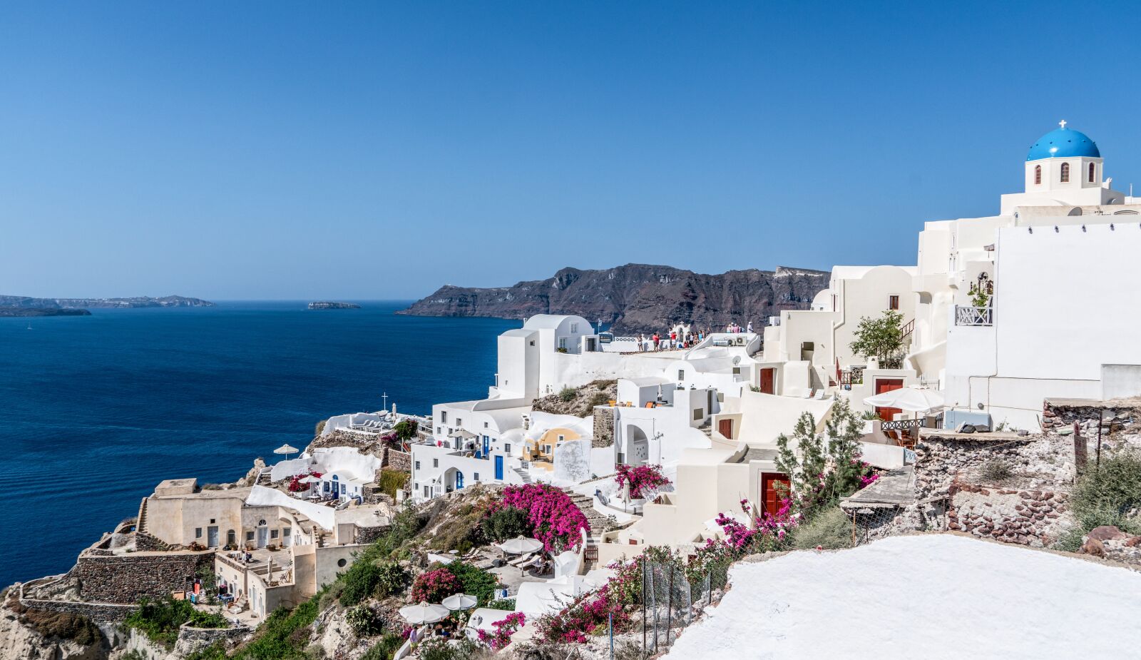 Sony a7R II + Sony FE 24-240mm F3.5-6.3 OSS sample photo. Santorini, oia, greece photography