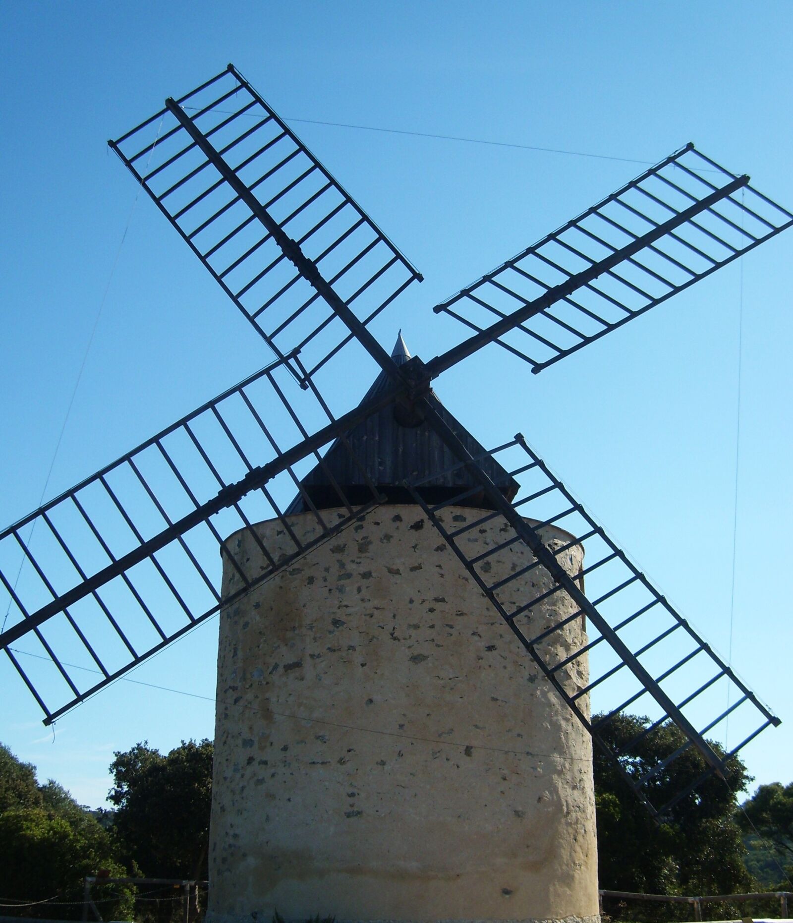 Samsung L700 sample photo. Mill, windmill, france photography