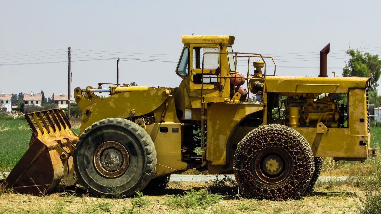 Canon PowerShot SX400 IS sample photo. Bulldozer, yellow, machine photography