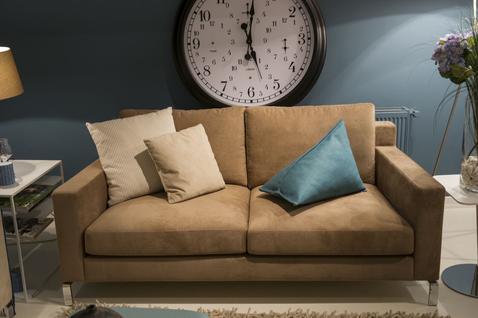 Sony Alpha DSLR-A850 sample photo. Home, armchair, furniture photography