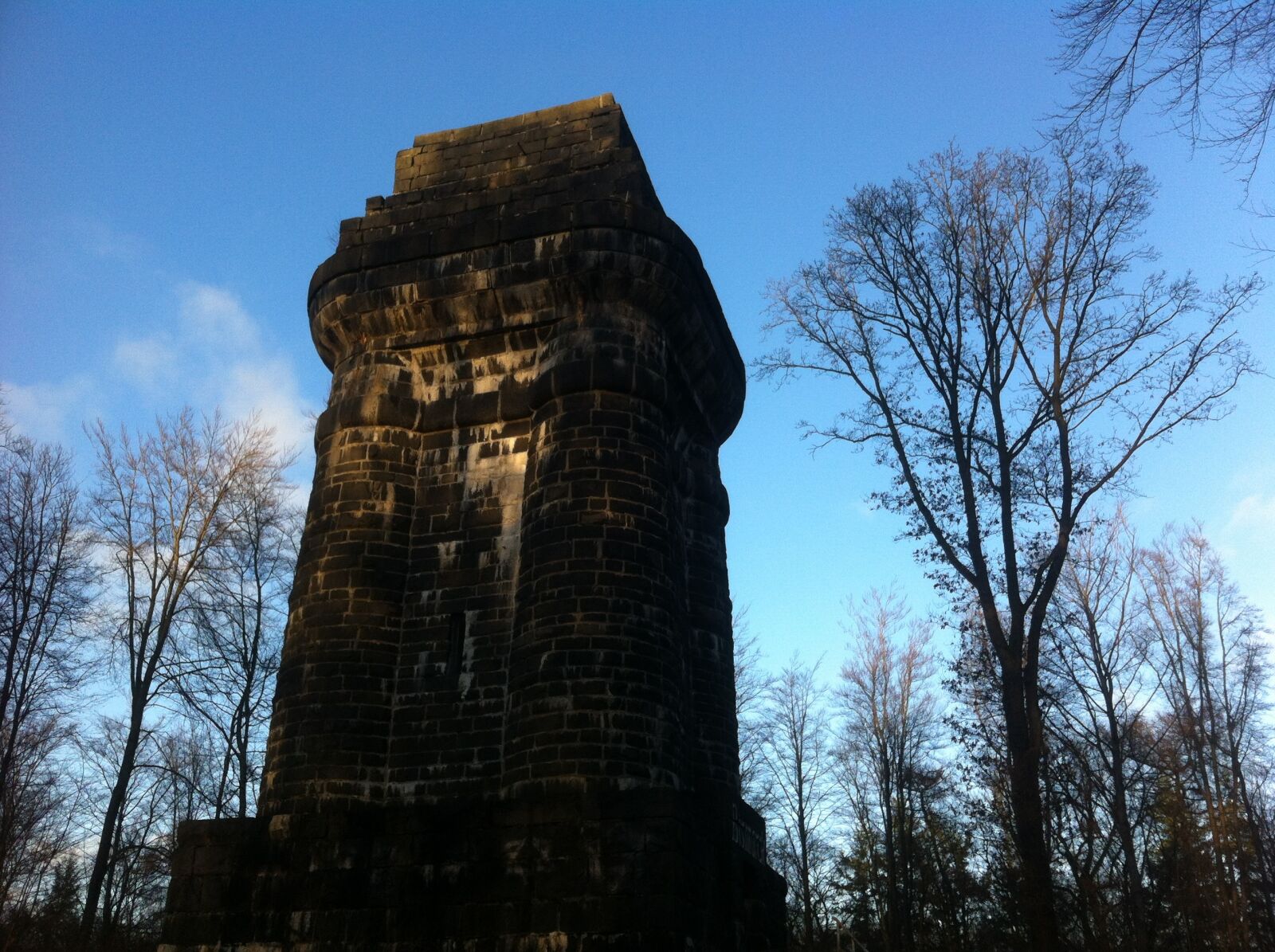 Apple iPhone 4 sample photo. Building, monument, architecture photography