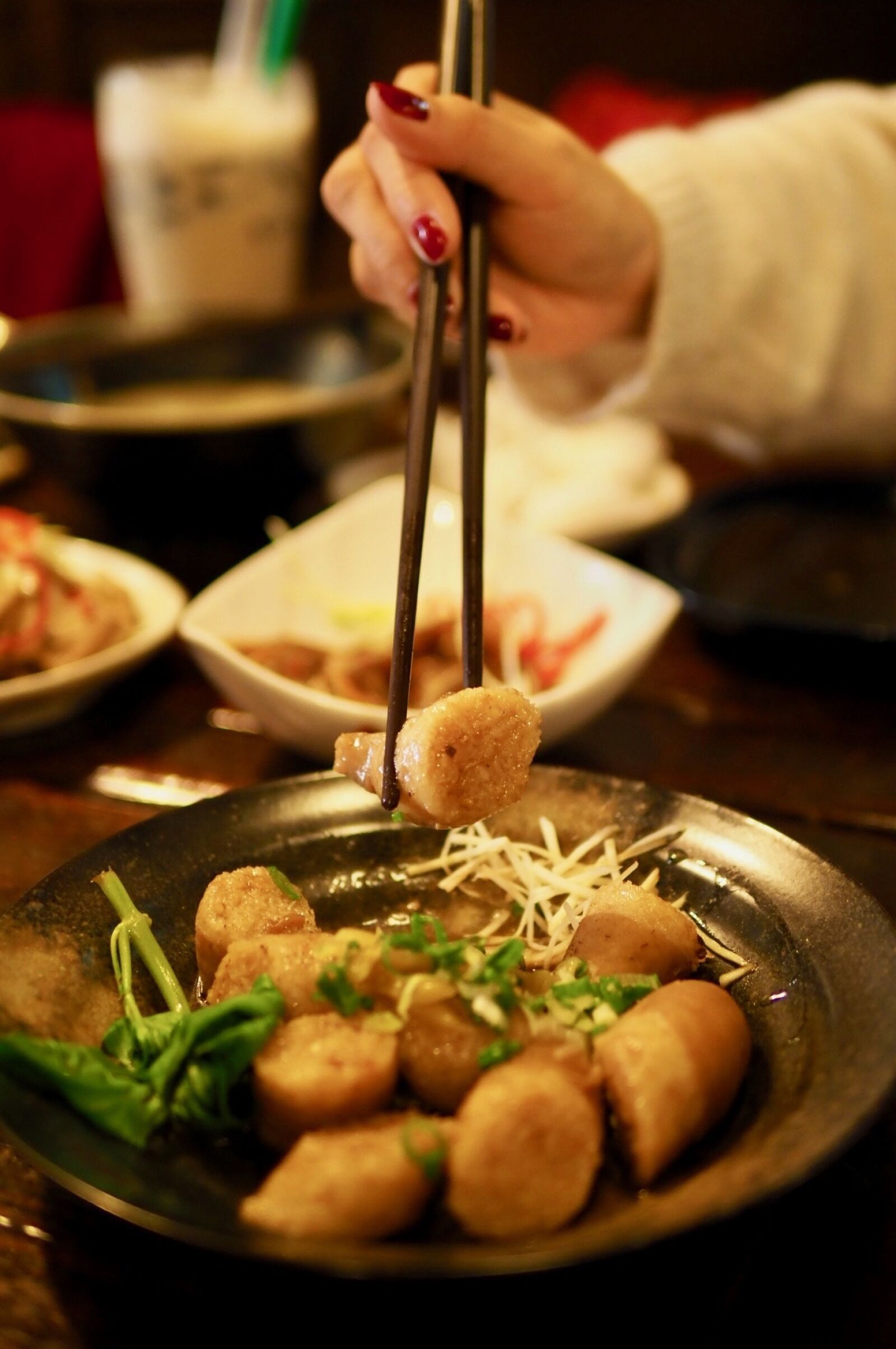 Panasonic Leica DG Summilux 25mm F1.4 II ASPH sample photo. Food, meals, restaurant photography