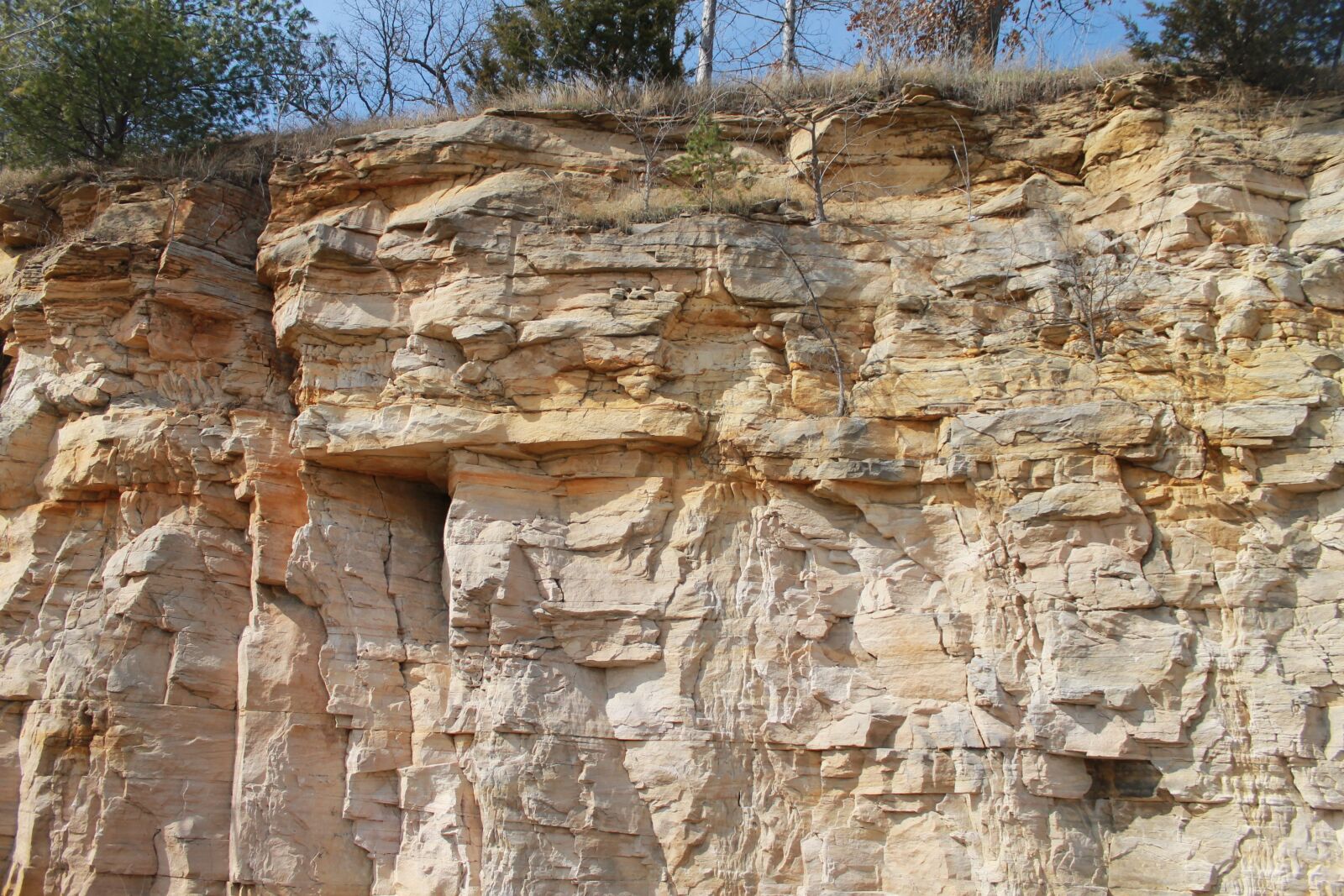 Canon EOS 1100D (EOS Rebel T3 / EOS Kiss X50) sample photo. Rock, cliff, nature photography