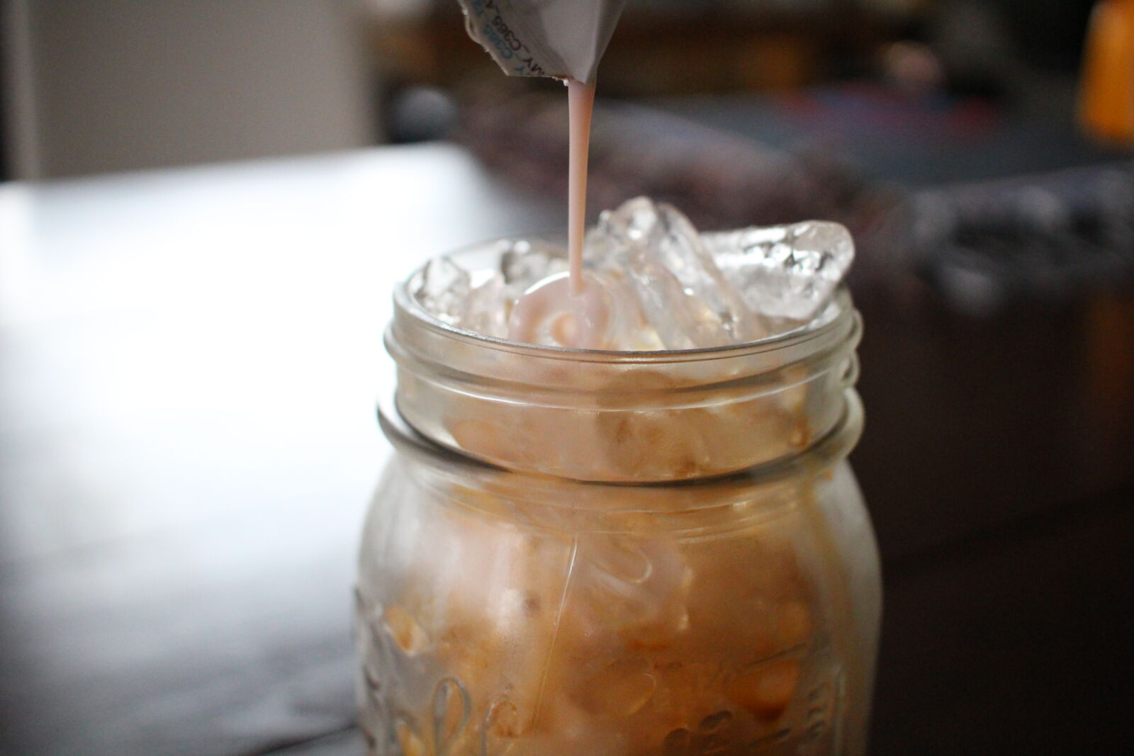 Canon EF-S 24mm F2.8 STM sample photo. Coffee, coffee, drink, drink photography