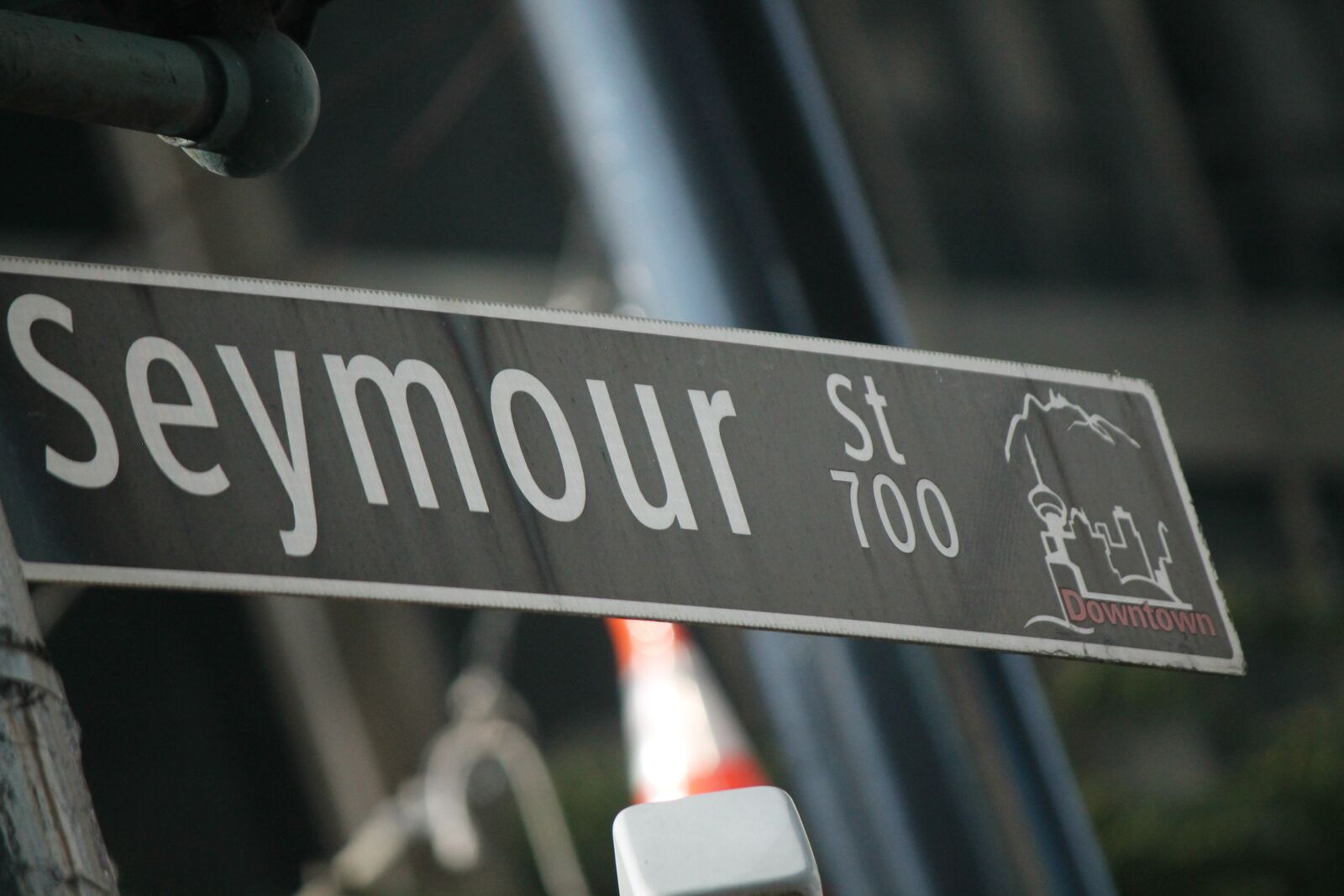 Canon EOS 1100D (EOS Rebel T3 / EOS Kiss X50) sample photo. Street sign, street name photography