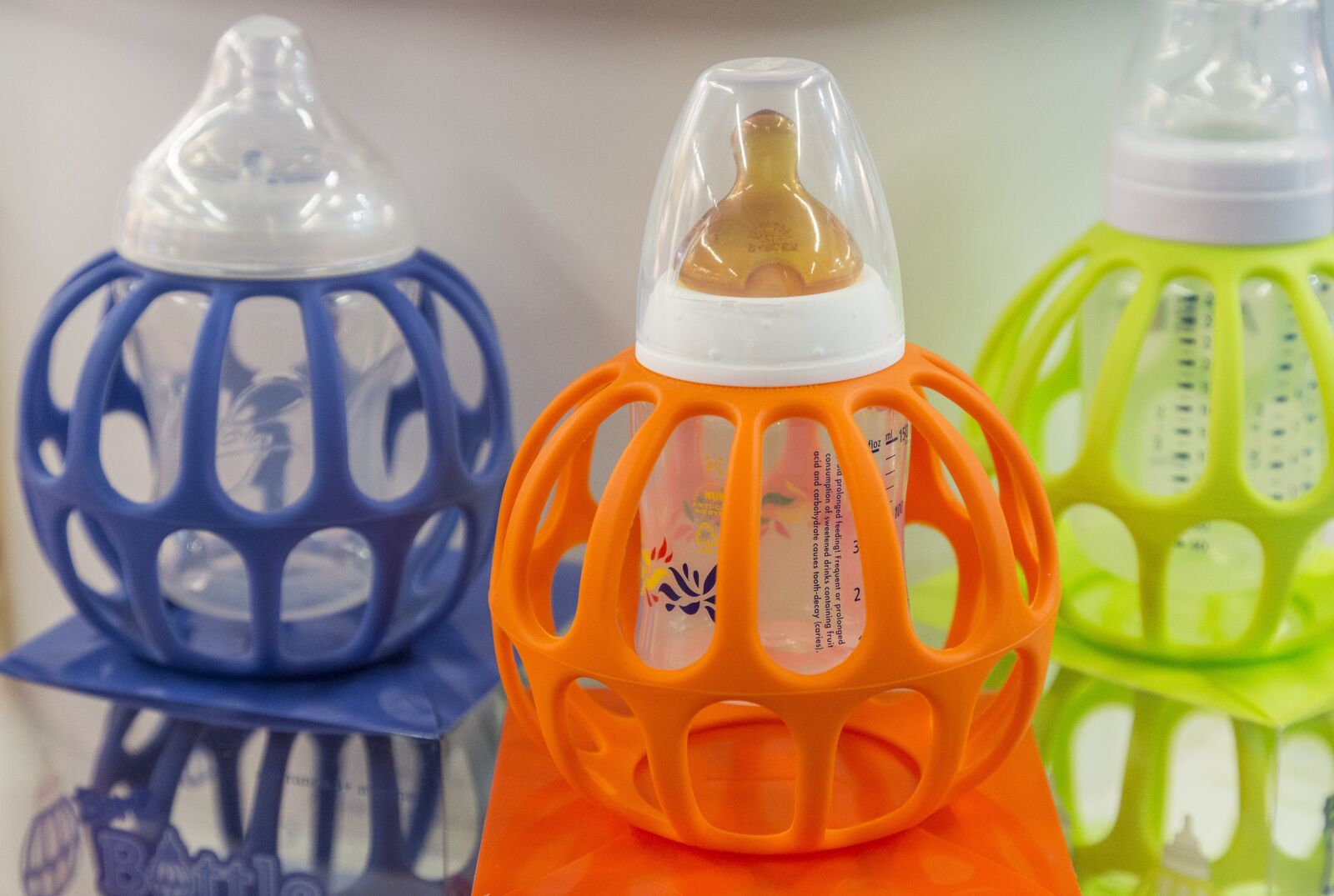 Canon EF 24-105mm F4L IS USM sample photo. Children, baby, bottle photography