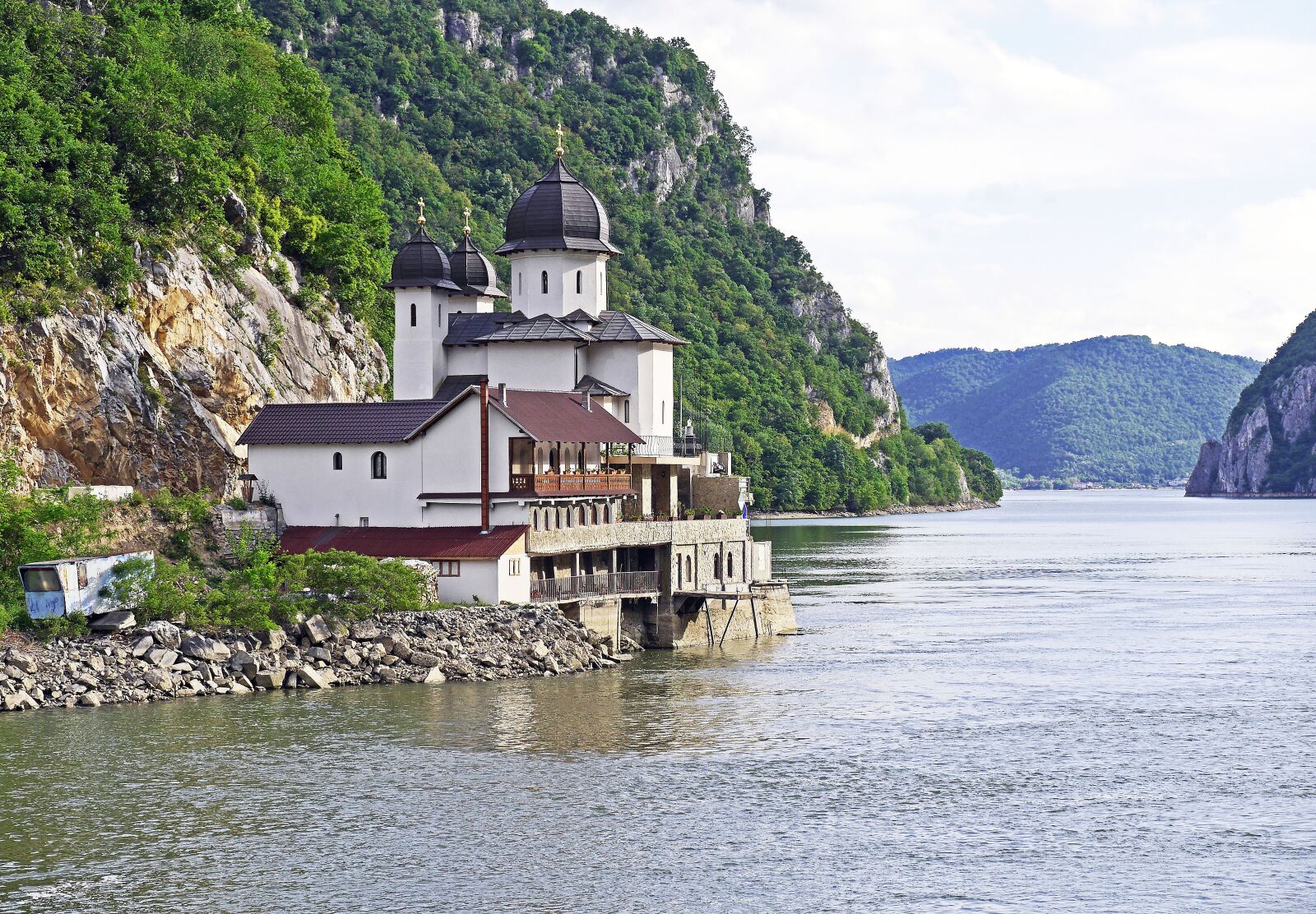 Panasonic Lumix DMC-GH3 sample photo. Iron gate, karparten, danube photography