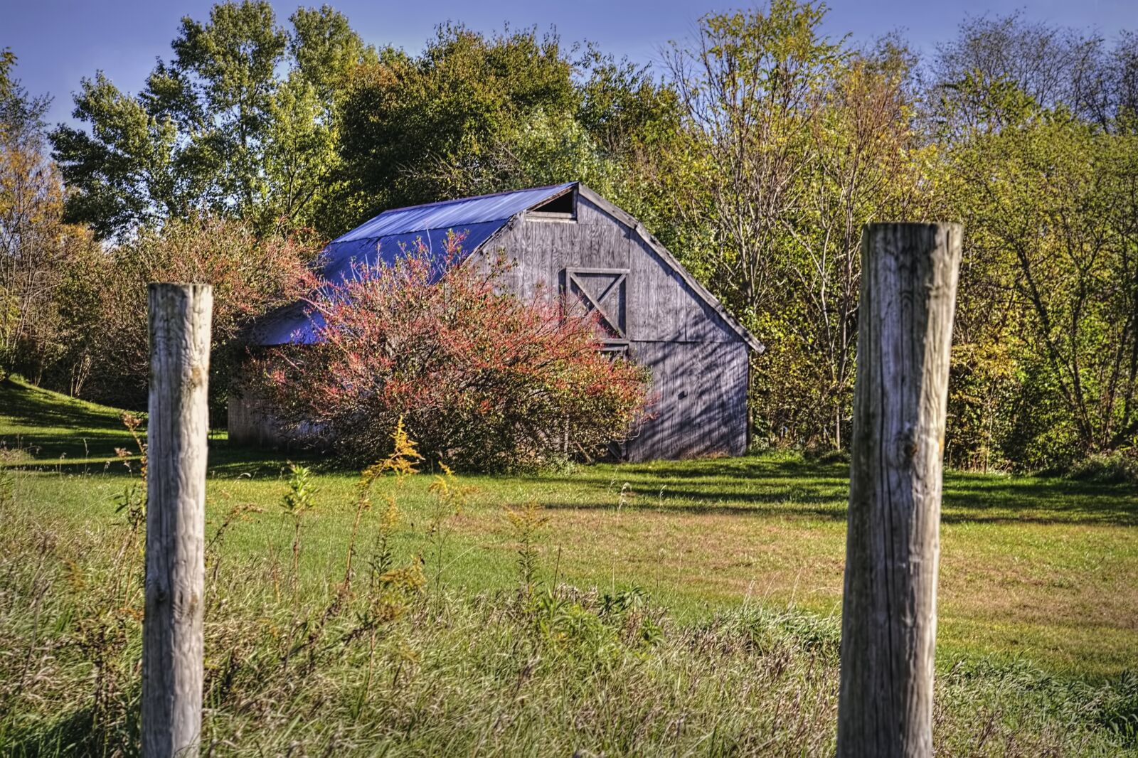 Canon EOS 5D Mark II sample photo. Barn, rustic, barns photography