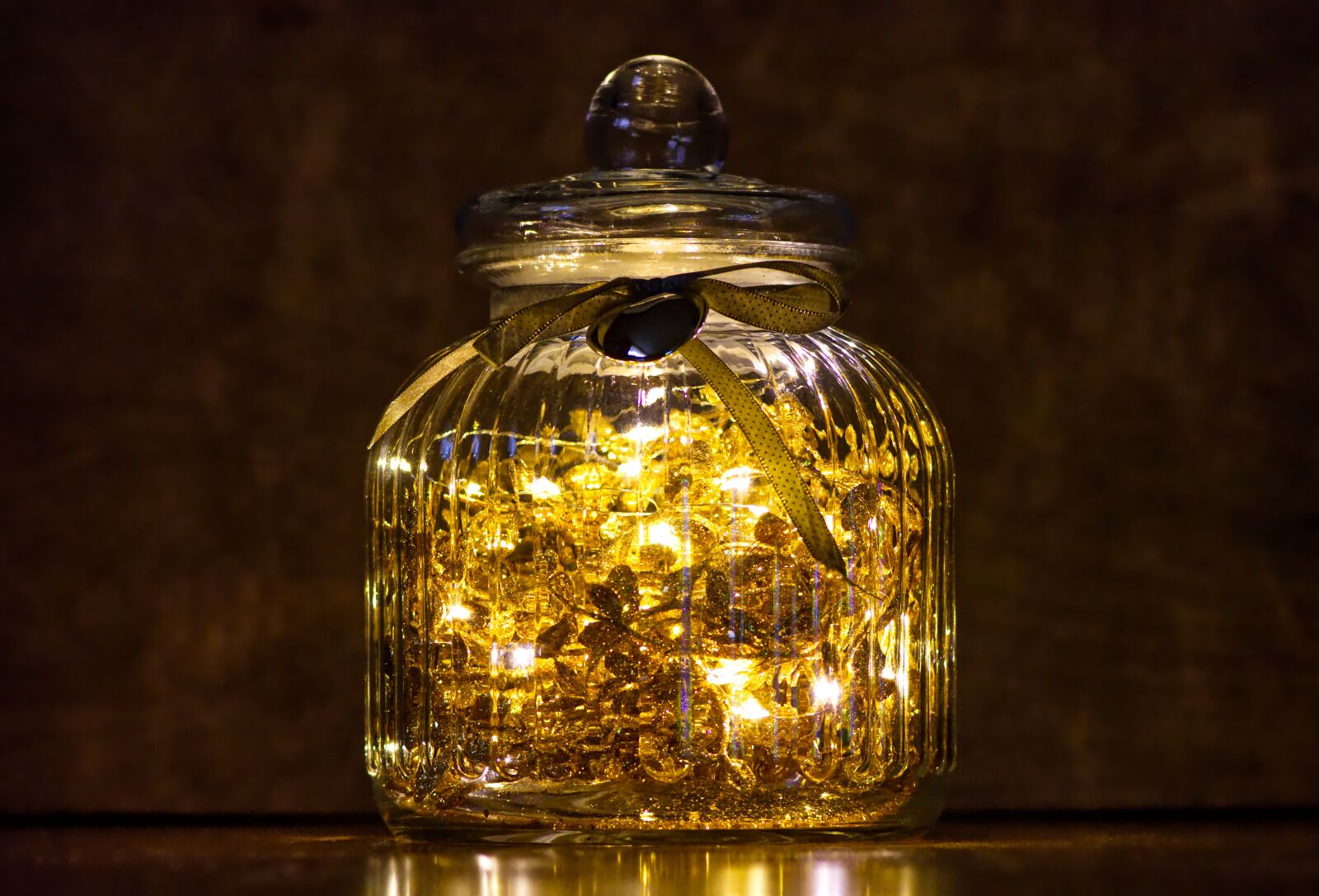 Nikon D7200 sample photo. Glass, lights, storage photography